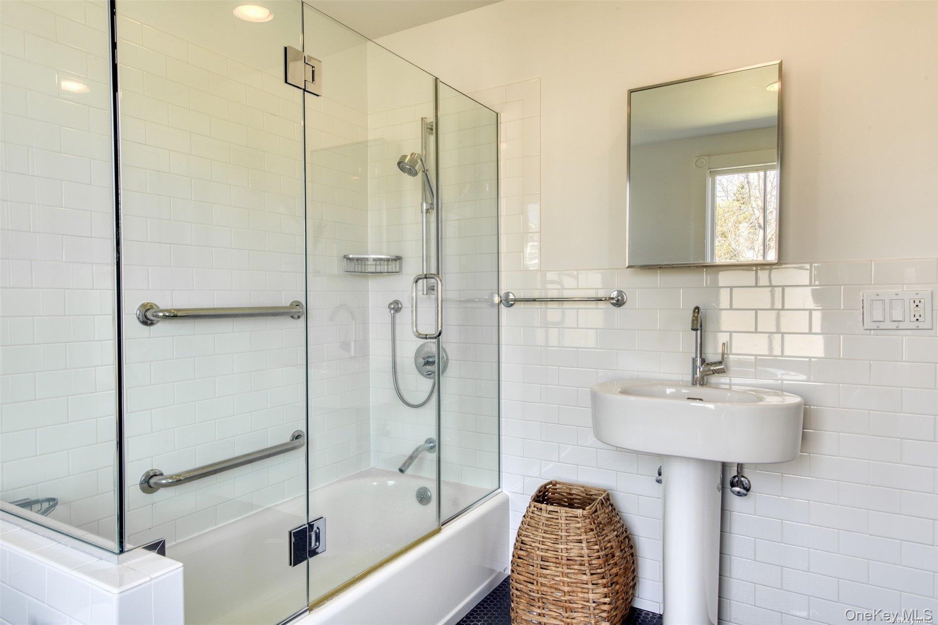 1855 Village Lane, Orient, NY 11957