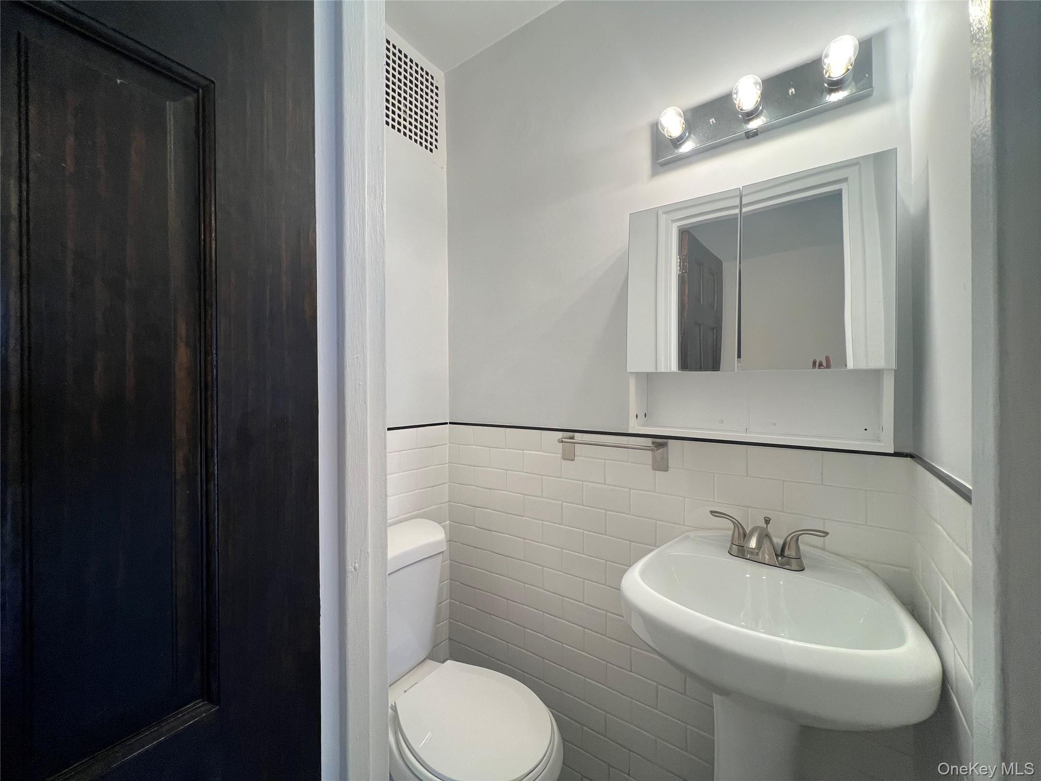 1408 Astor Avenue, Bronx, NY 10469