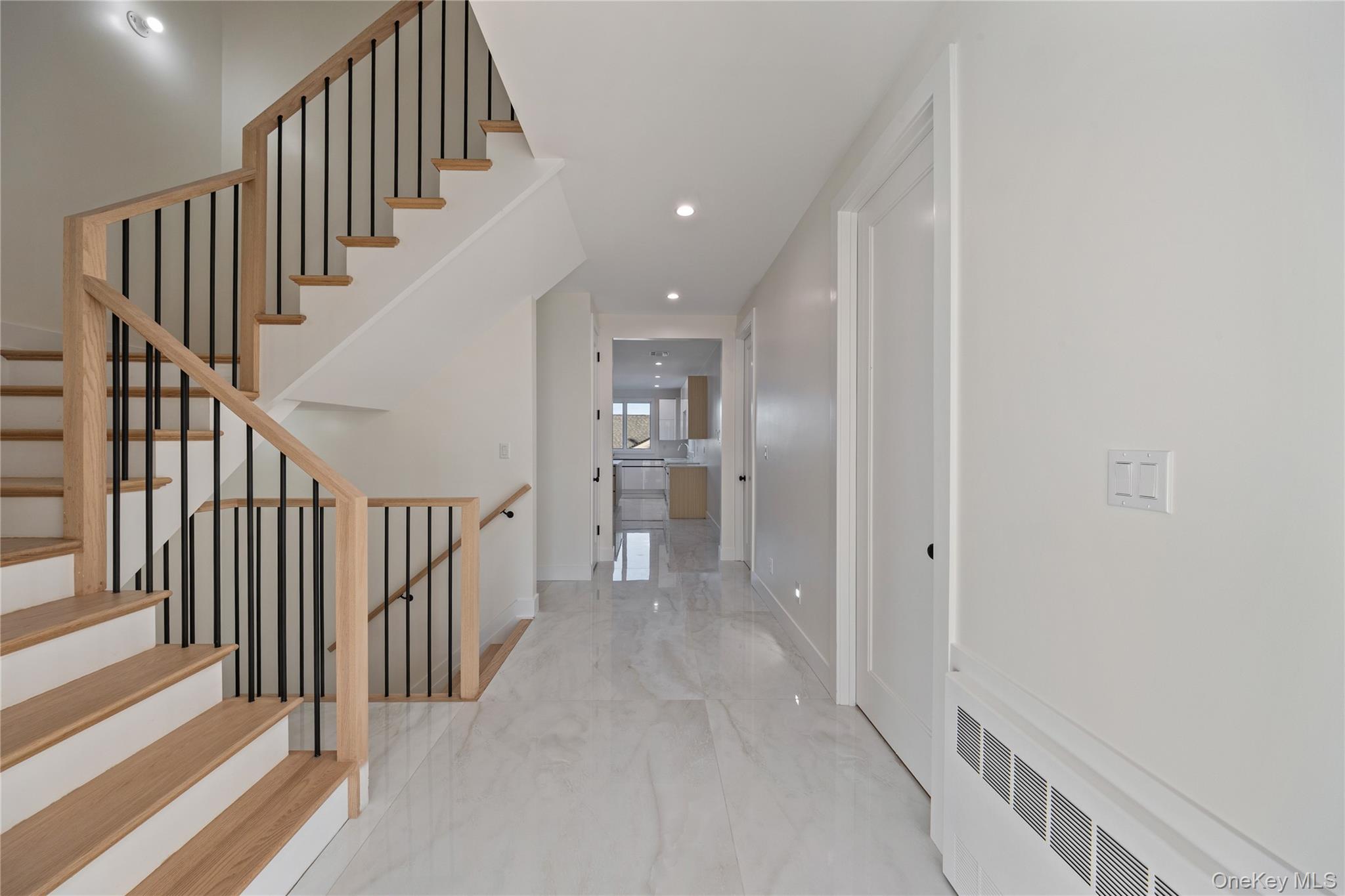 352 Blauvelt Road # 203, Monsey, NY 10952