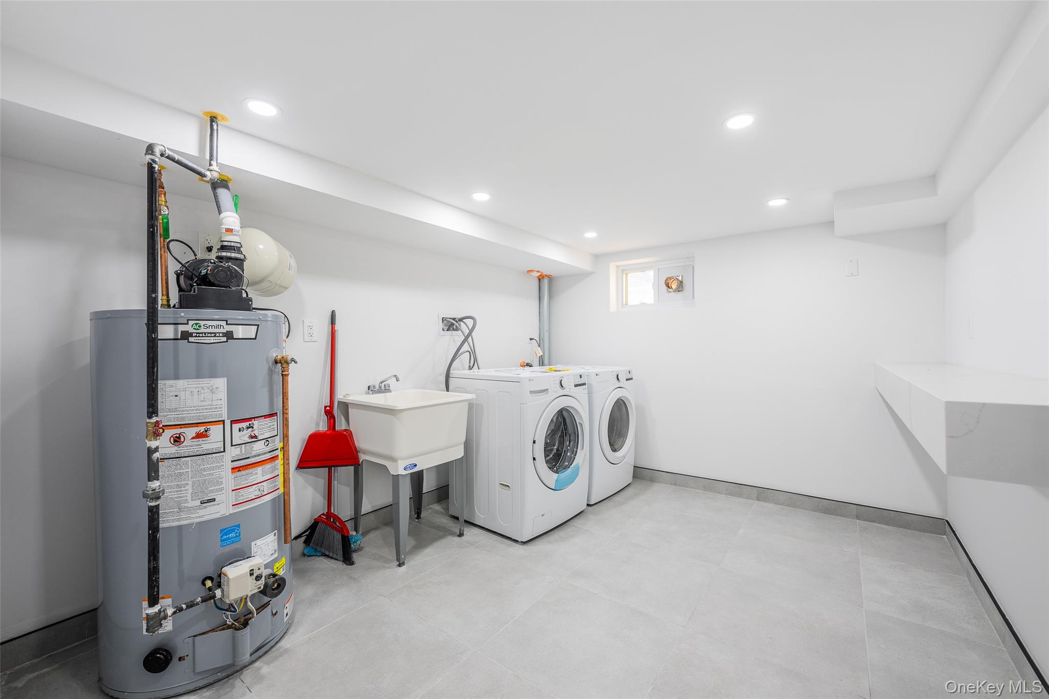 77-10 162nd Street, Flushing, NY 11366