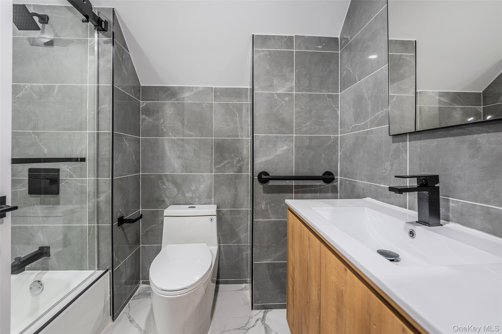 77-10 162nd Street, Flushing, NY 11366