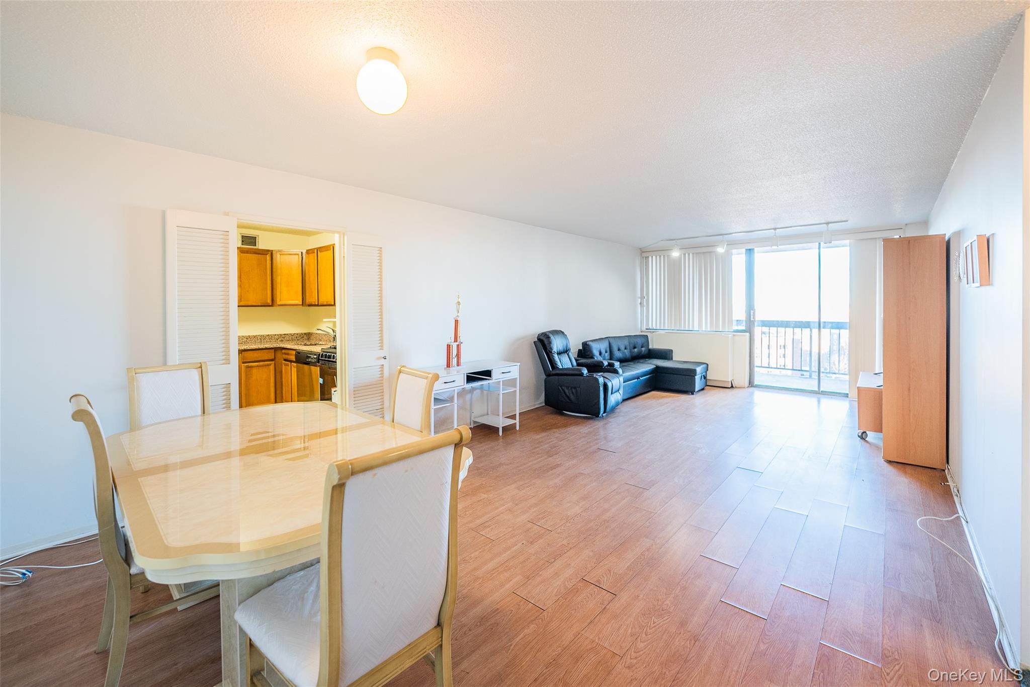 1 Bay Club Drive # 11J, Bayside, NY 11360