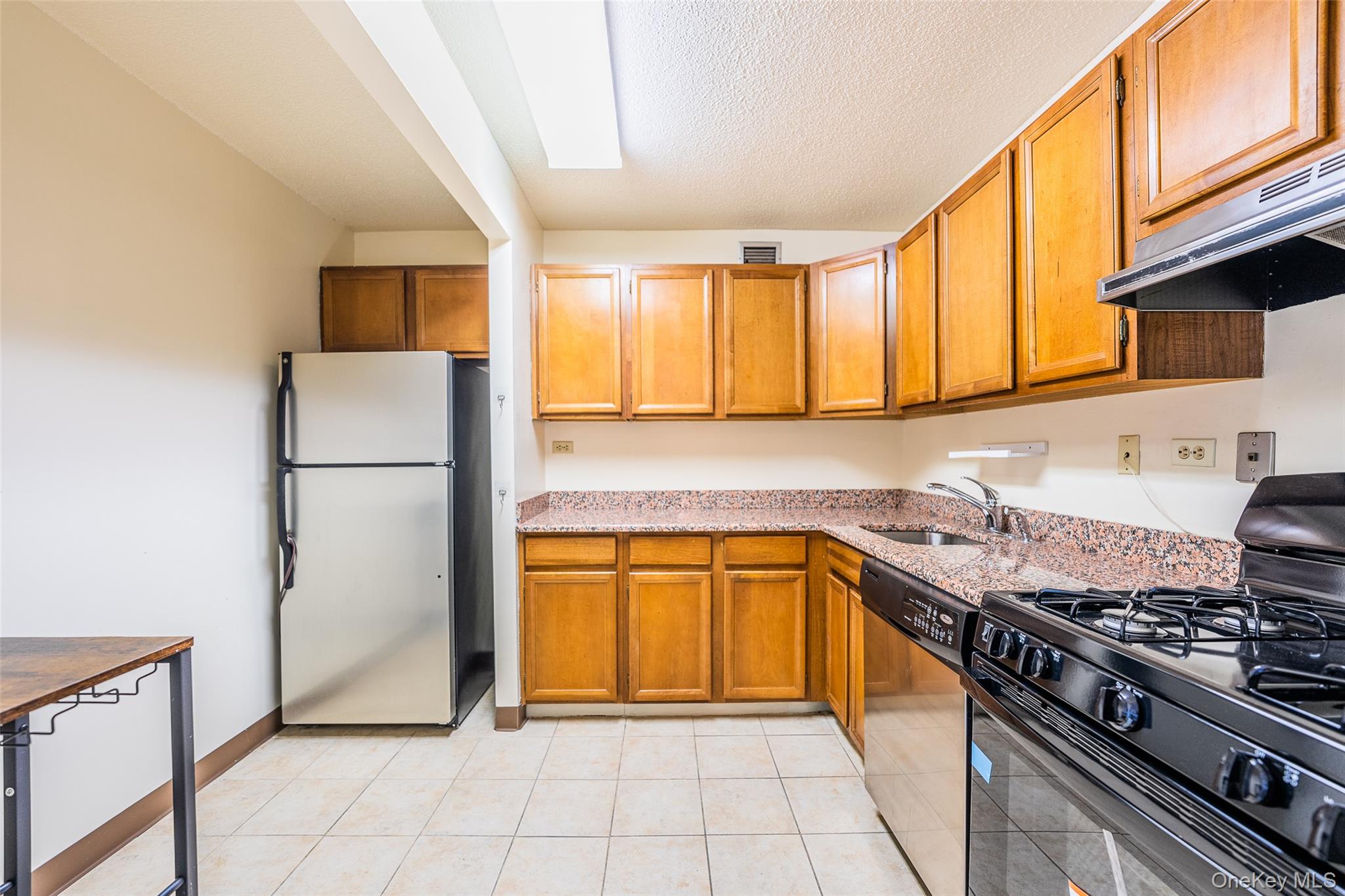 1 Bay Club Drive # 11J, Bayside, NY 11360