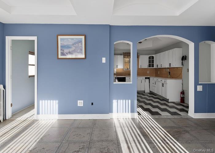 40 MCLAUGHLIN Street, Staten Island, NY 10305