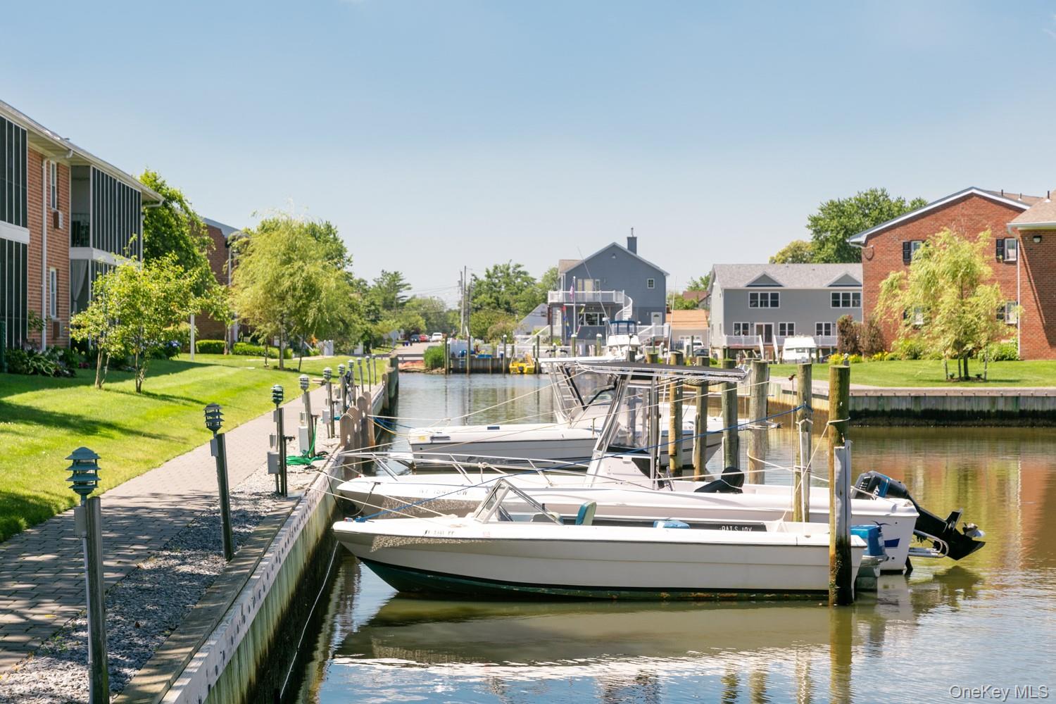 409 Marine Lane, West Babylon, NY 11704