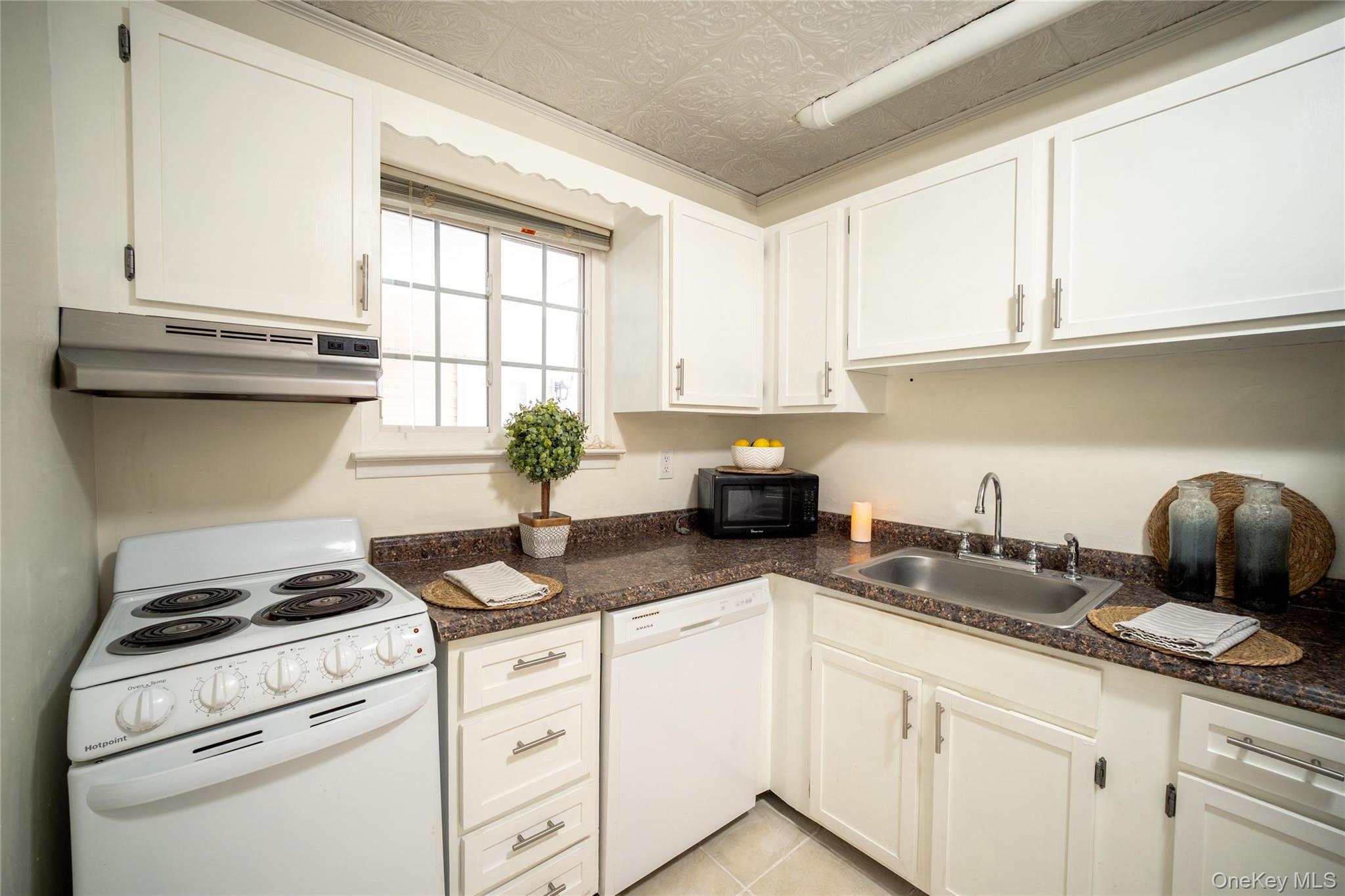 317 Fox Run Lane # 317, Carmel, NY 10512