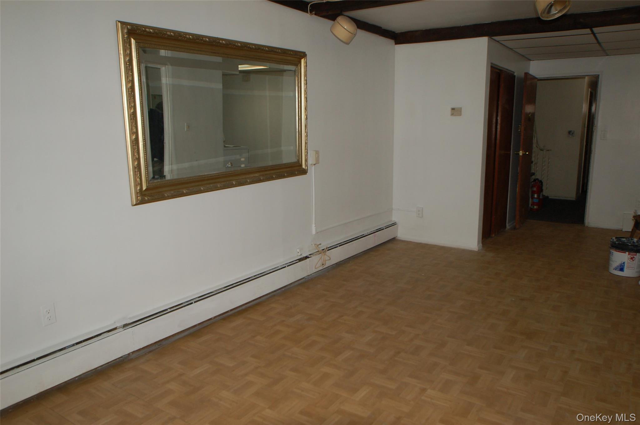 80-36 138th Street, Briarwood, NY 11435