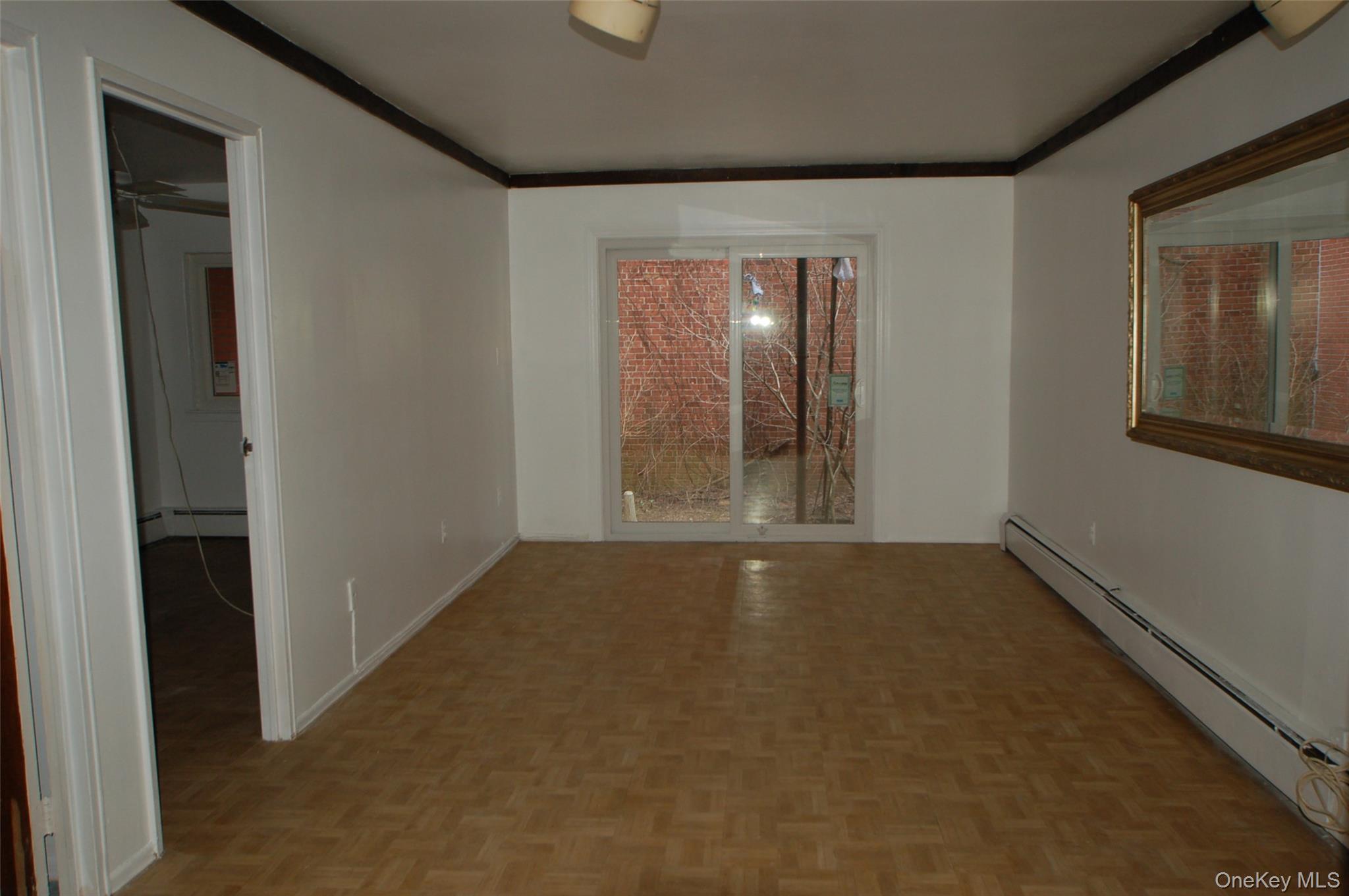 80-36 138th Street, Briarwood, NY 11435