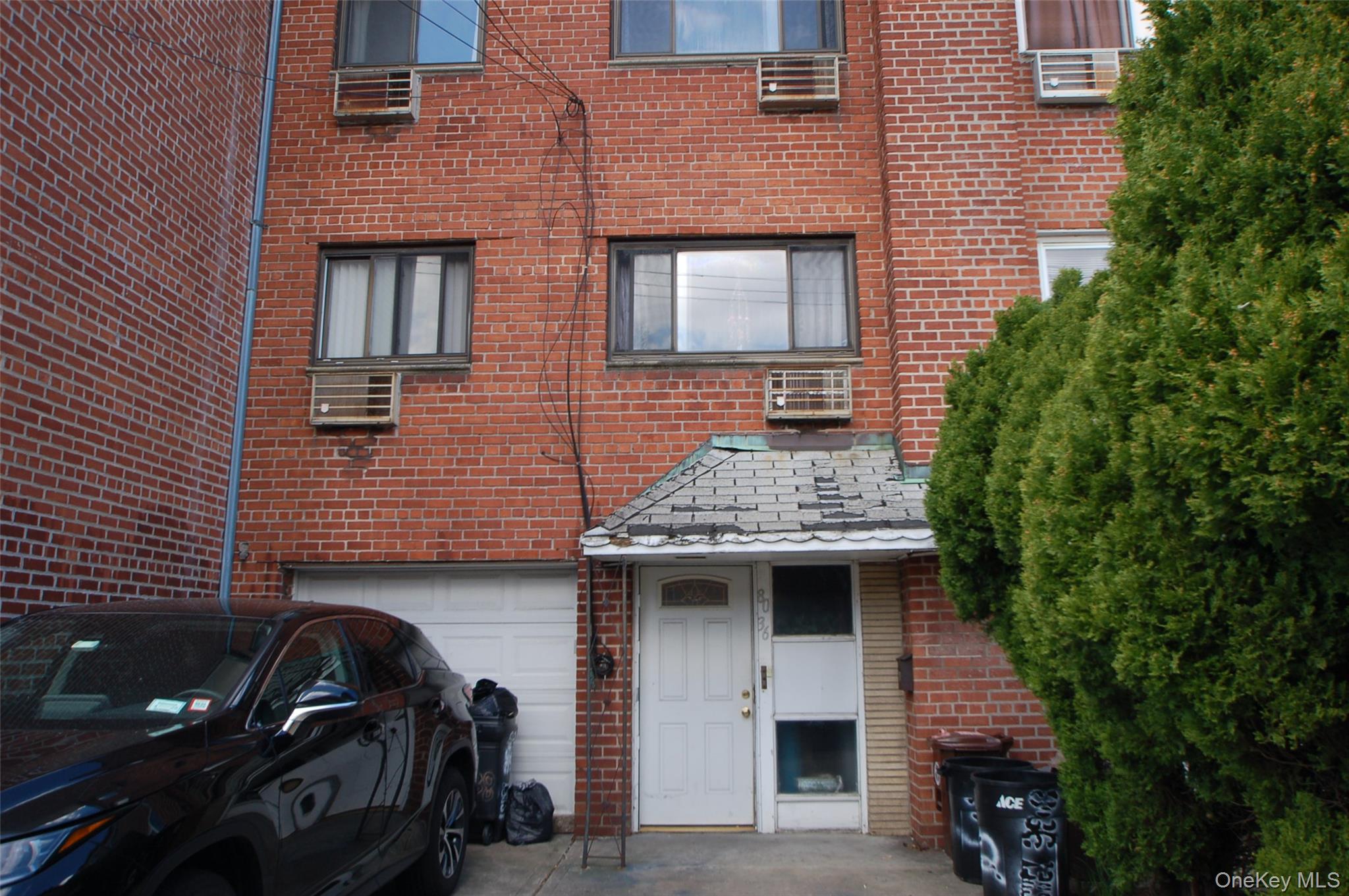 80-36 138th Street, Briarwood, NY 11435