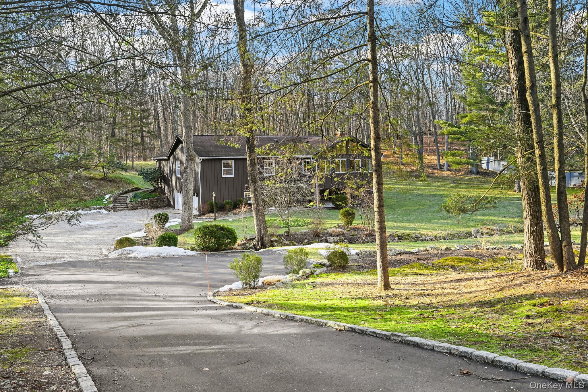 54 Lockwood Road, South Salem, NY 10590