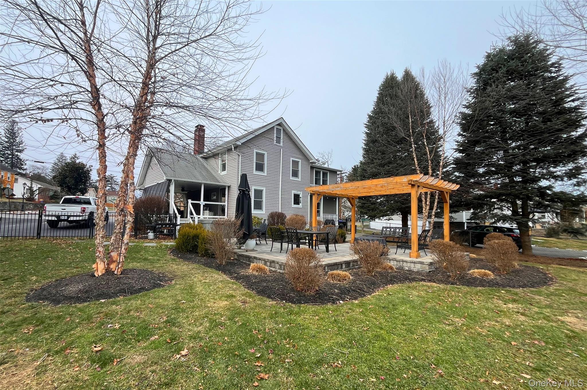 51 Woodland Avenue, Poughkeepsie, NY 12603