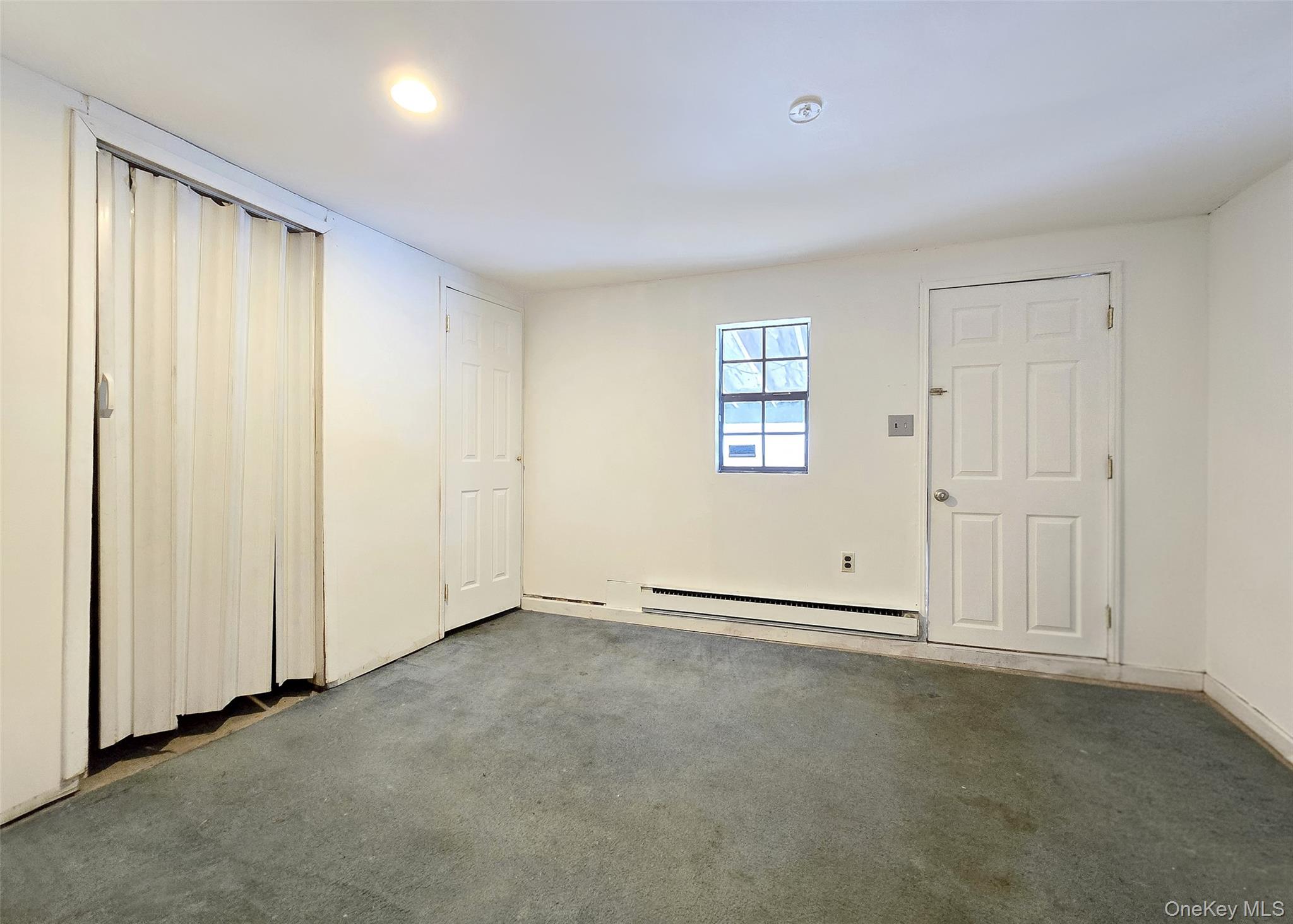 2 Coed Lane, Farmingville, NY 11738