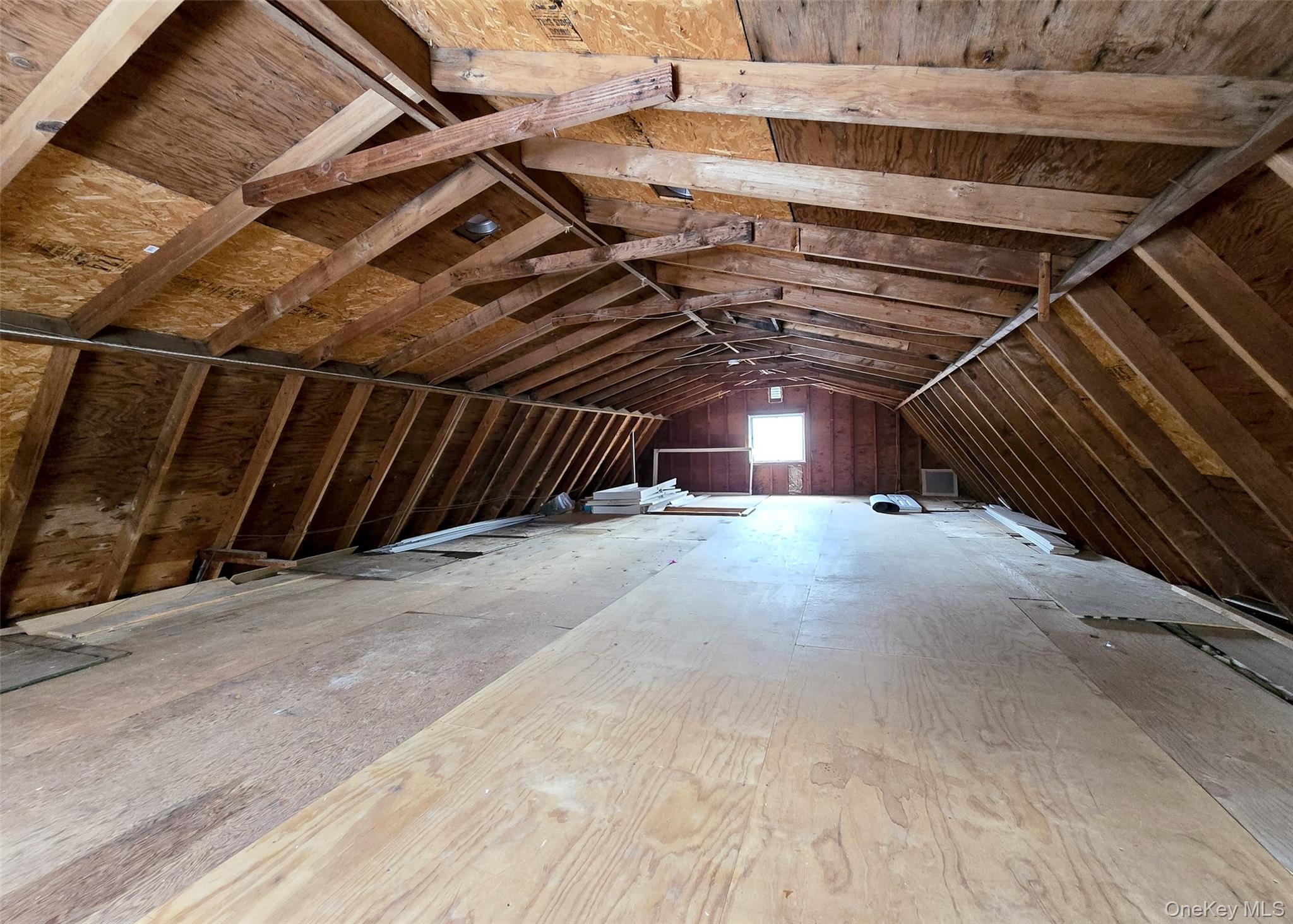 2 Coed Lane, Farmingville, NY 11738