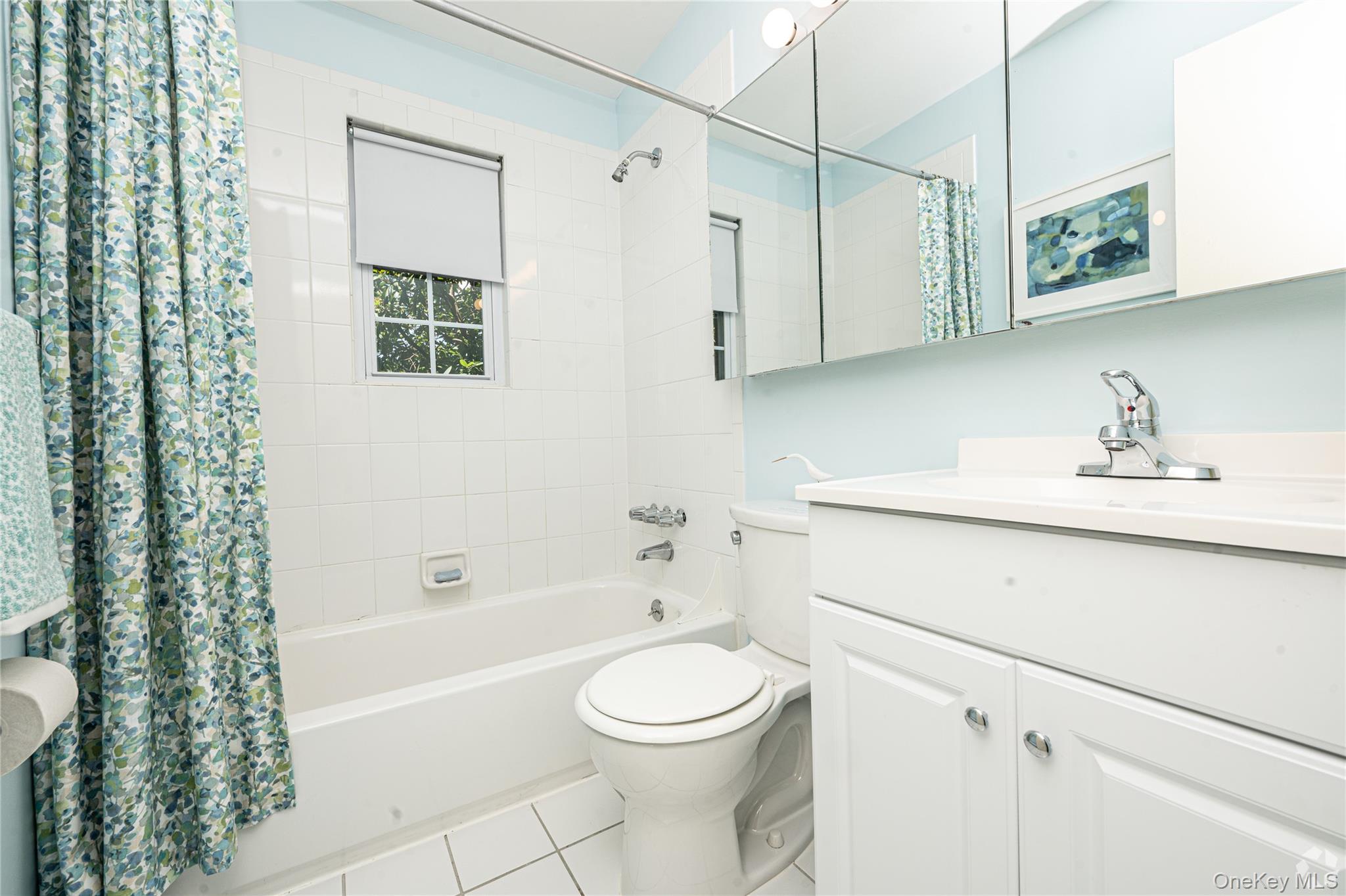 118 Captains Drive, West Babylon, NY 11704