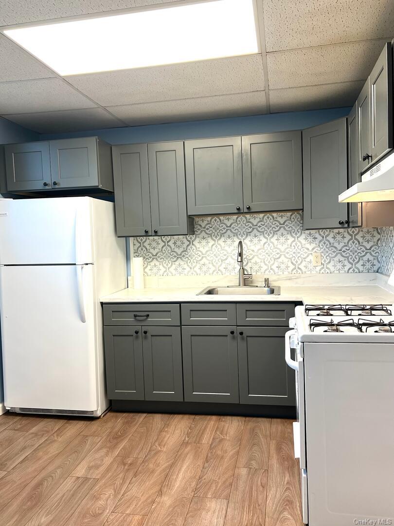 39 Chapman Place # 1, Bay Shore, NY 11706