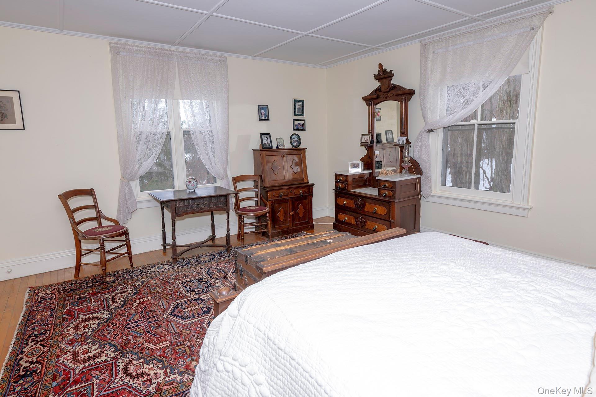 819 Van Wagner Road, Poughkeepsie, NY 12601