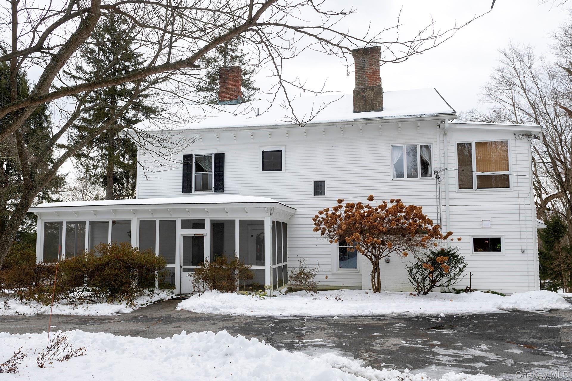 819 Van Wagner Road, Poughkeepsie, NY 12601