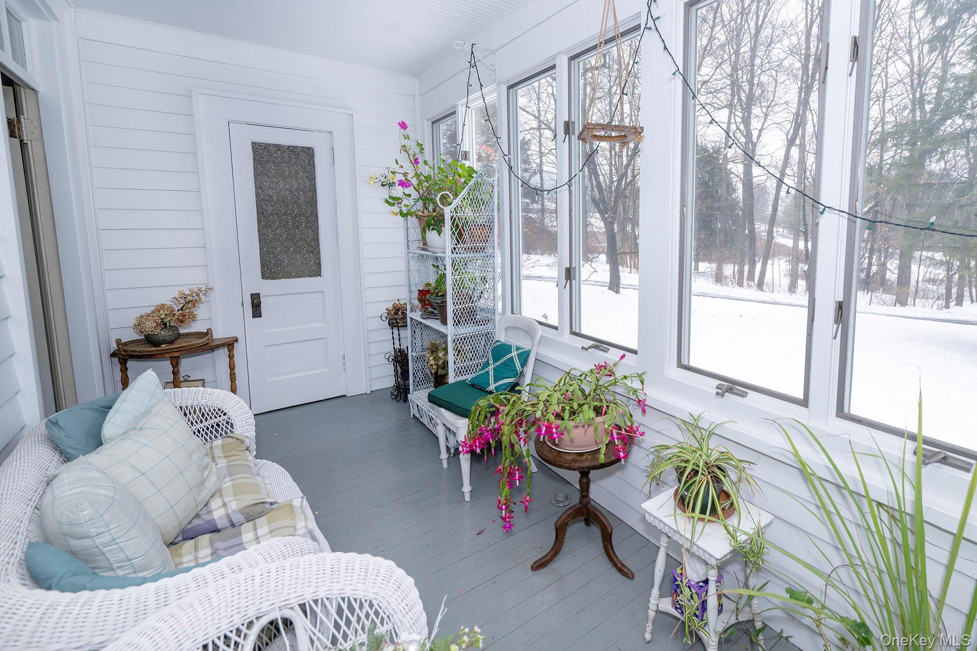 819 Van Wagner Road, Poughkeepsie, NY 12601