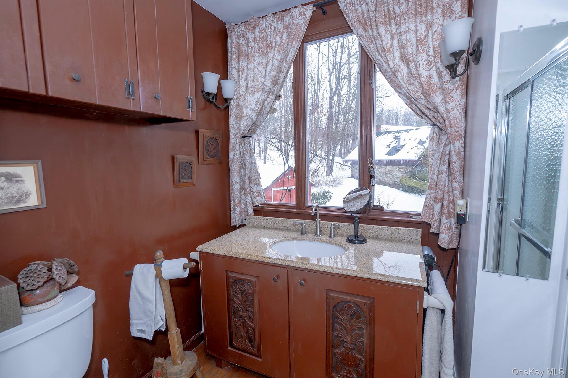 819 Van Wagner Road, Poughkeepsie, NY 12601