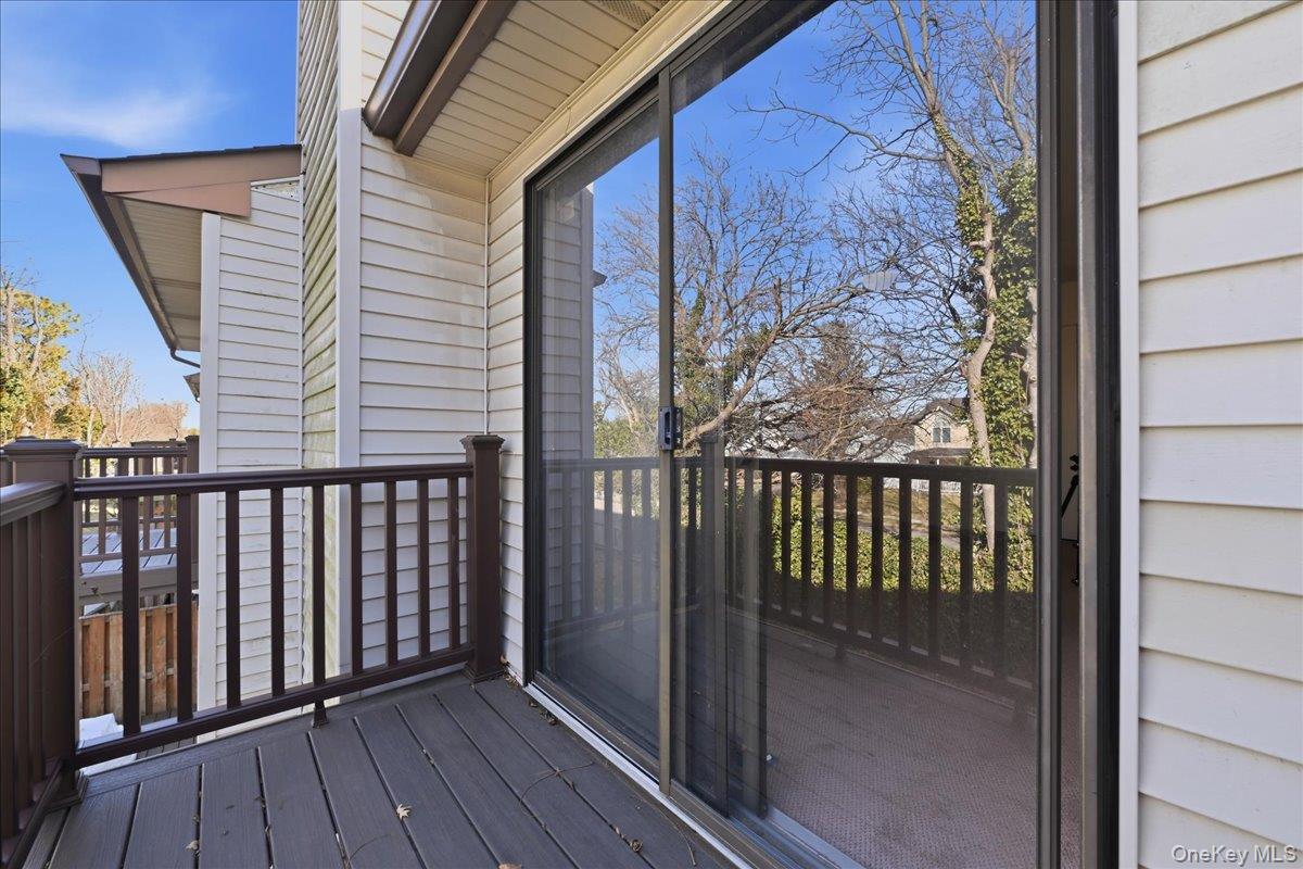 132 Laurel Lane, Wantagh, NY 11793