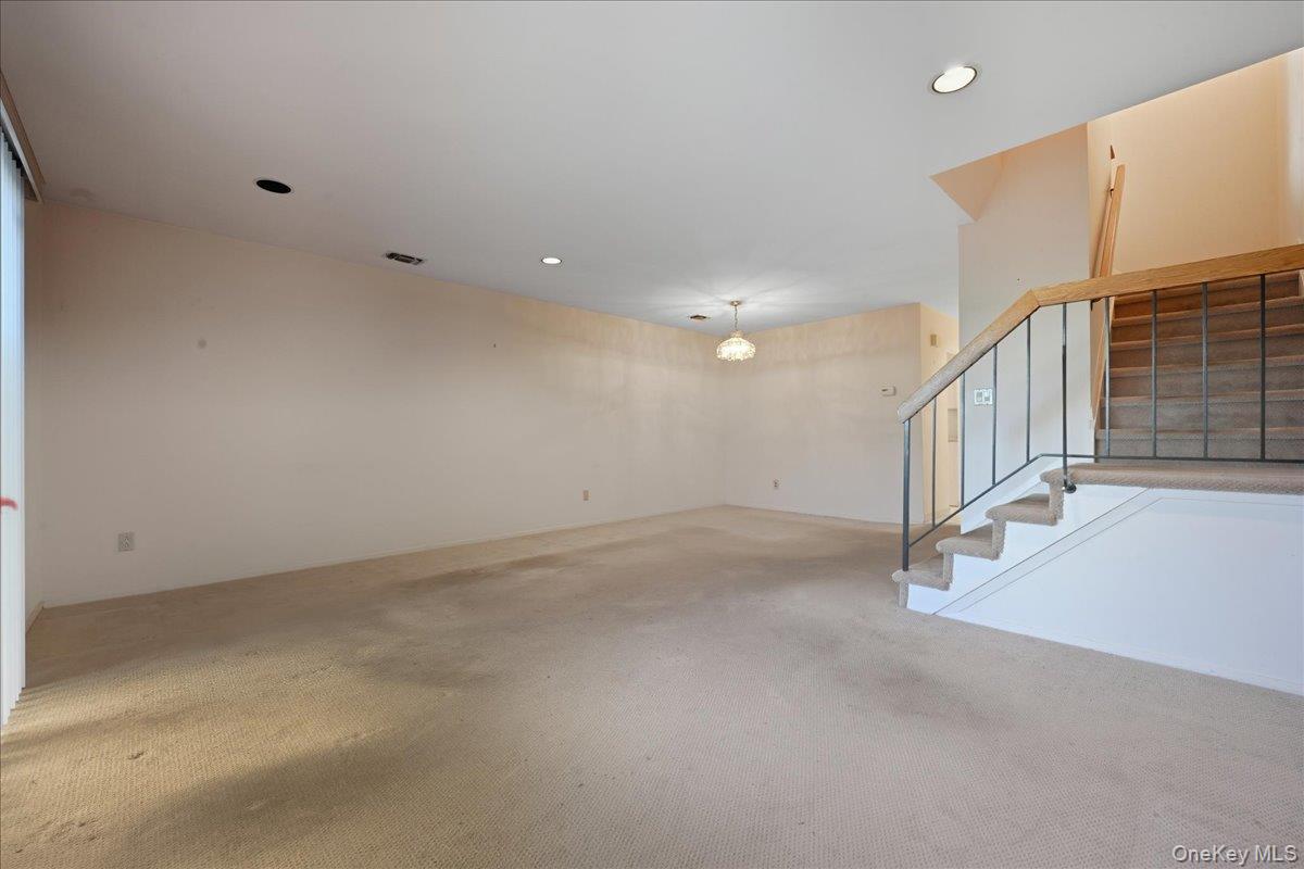 132 Laurel Lane, Wantagh, NY 11793