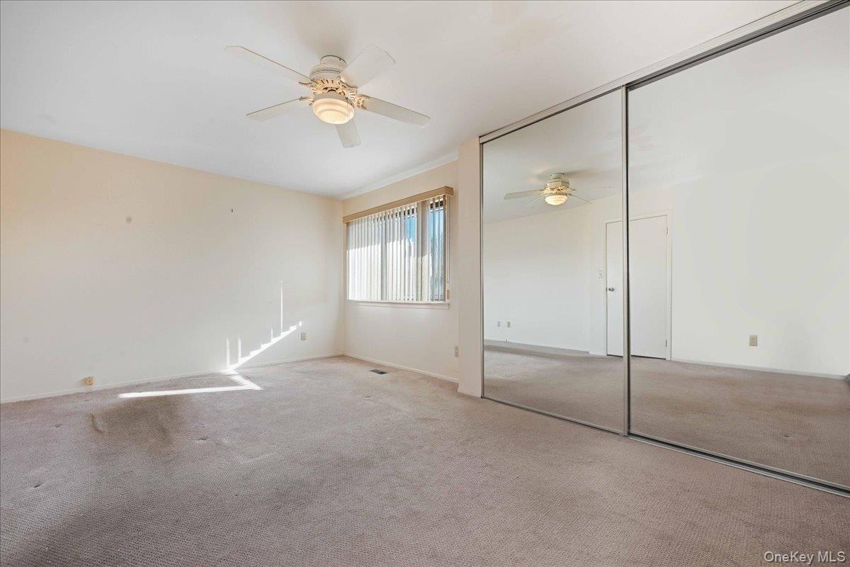 132 Laurel Lane, Wantagh, NY 11793