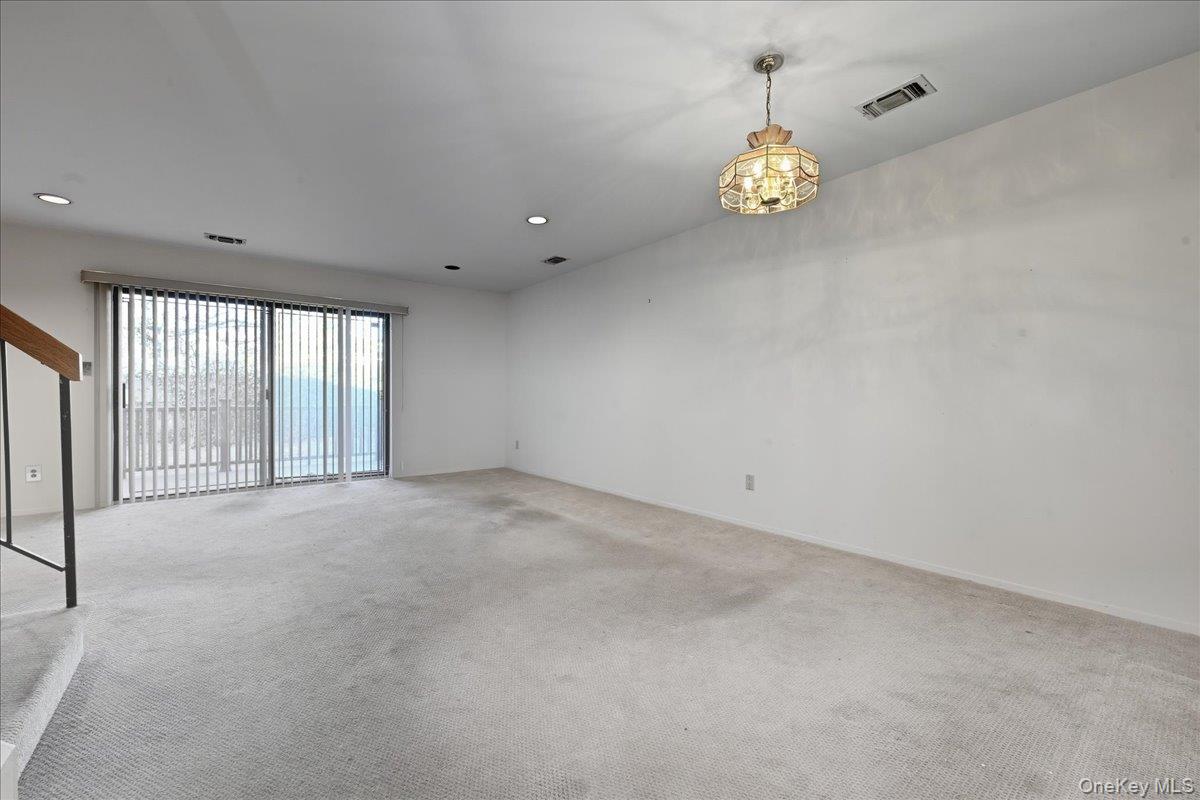 132 Laurel Lane, Wantagh, NY 11793