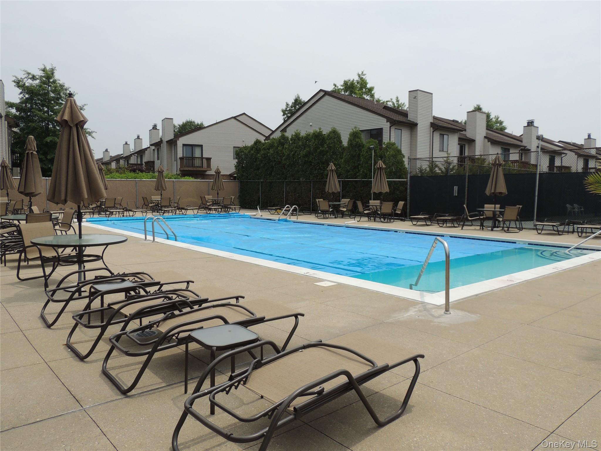 132 Laurel Lane, Wantagh, NY 11793