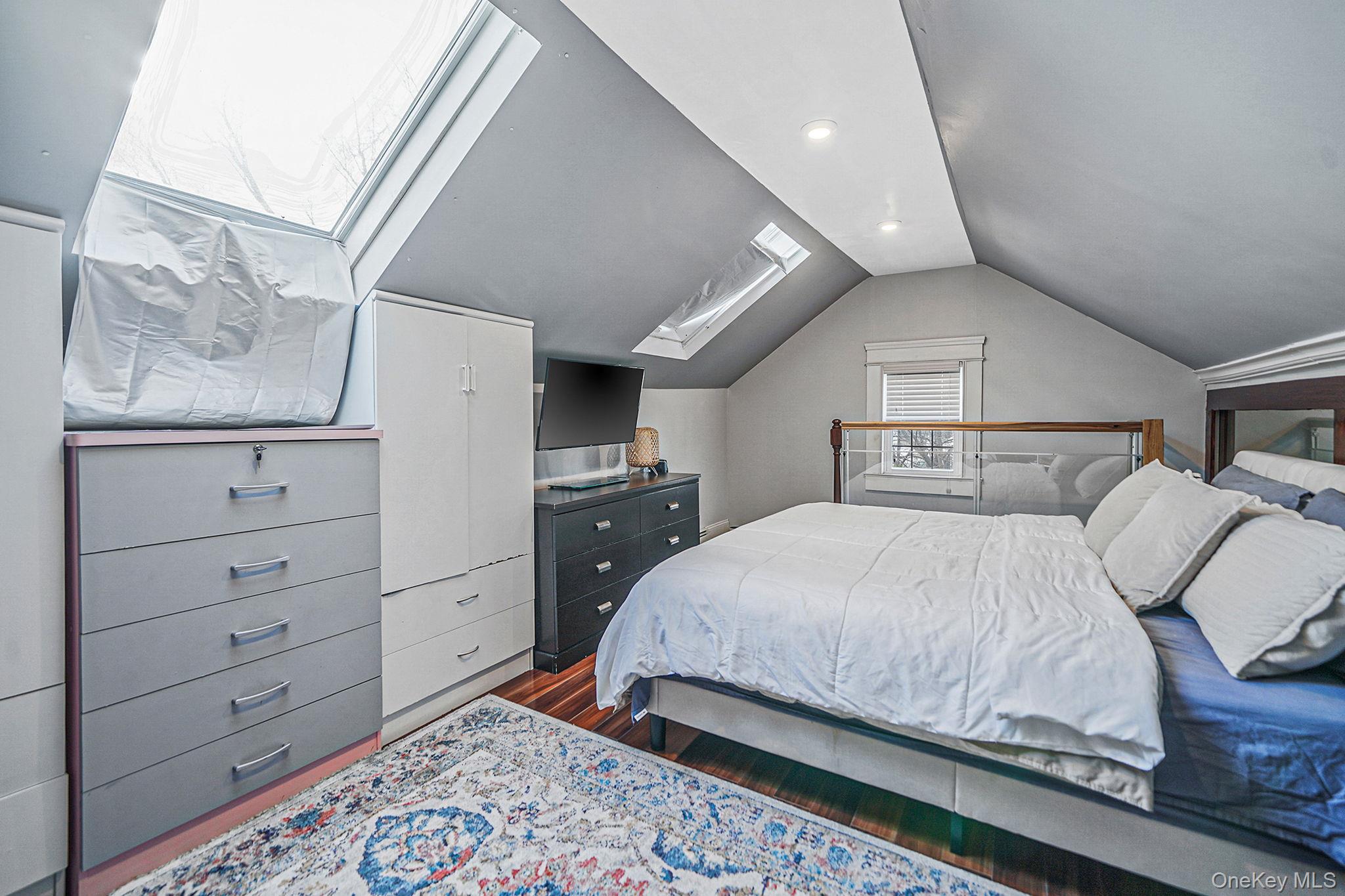 189 Oak Street, West Hempstead, NY 11552