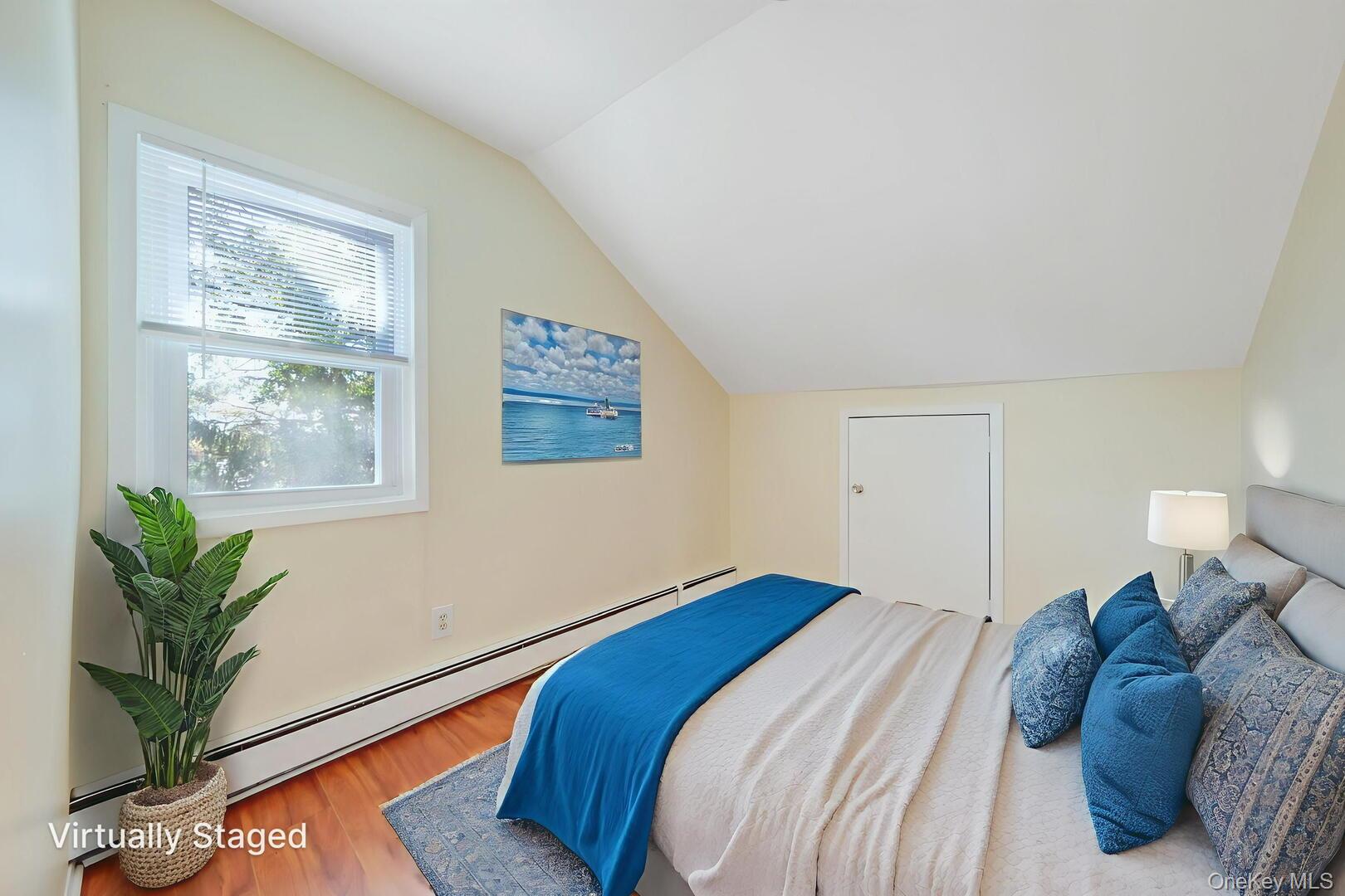 39 Chapman Place # 2, Bay Shore, NY 11706