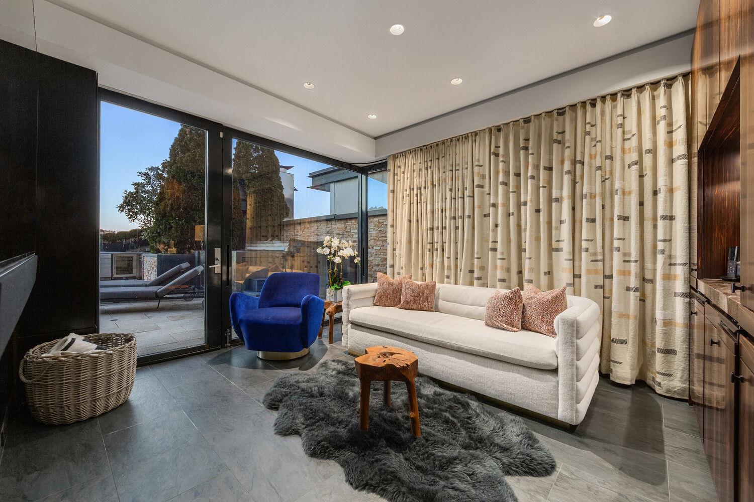 459 W BROADWAY # PHS, New York (Manhattan), NY 10012