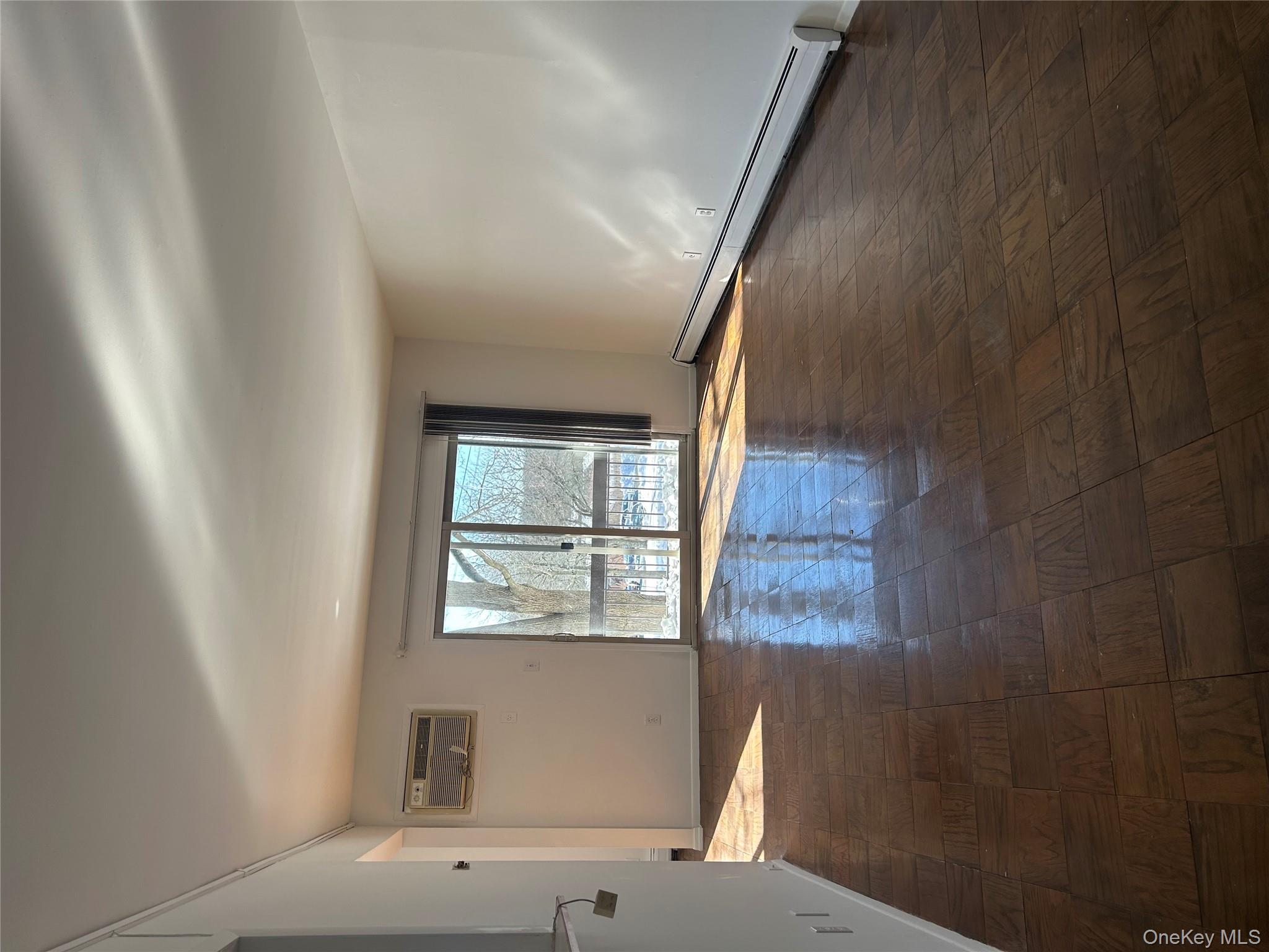 73 Country Club Lane, Pomona, NY 10970