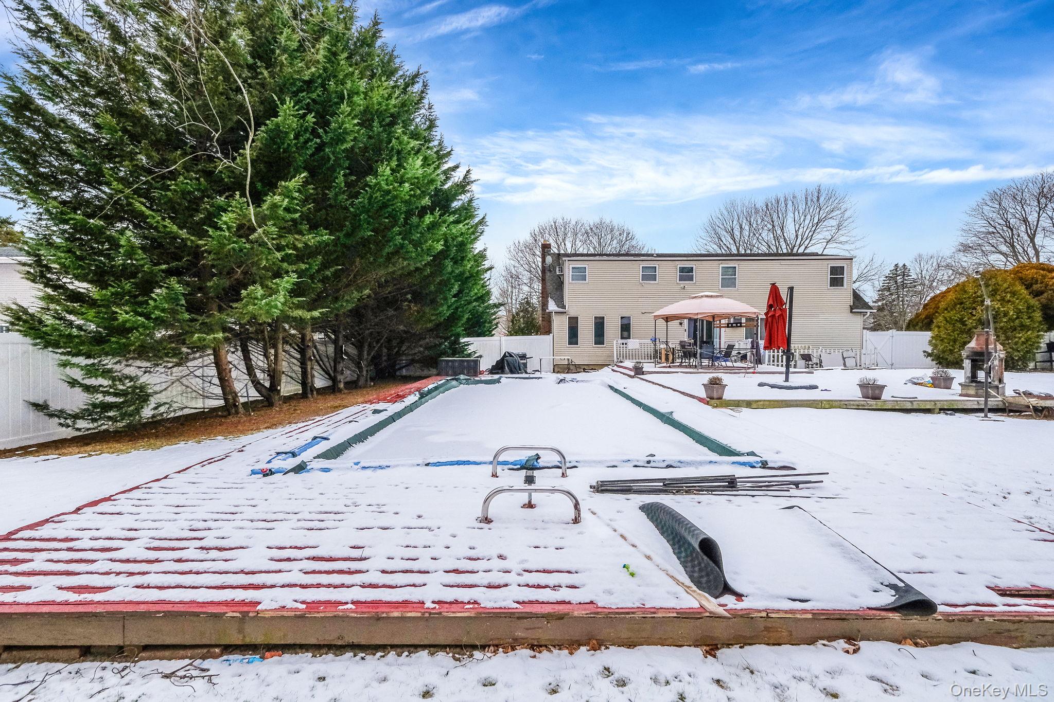 38 Camille Lane, East Patchogue, NY 11772