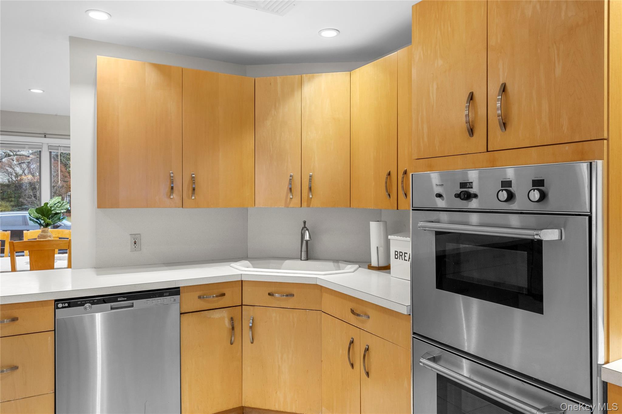 2686 Frances Street, Bellmore, NY 11710