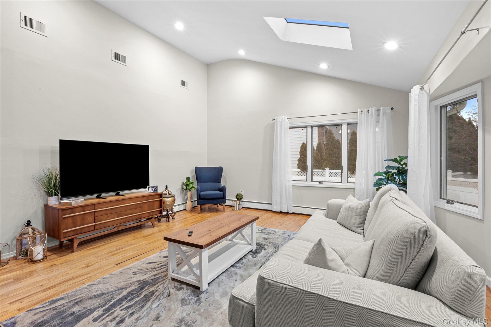 2686 Frances Street, Bellmore, NY 11710