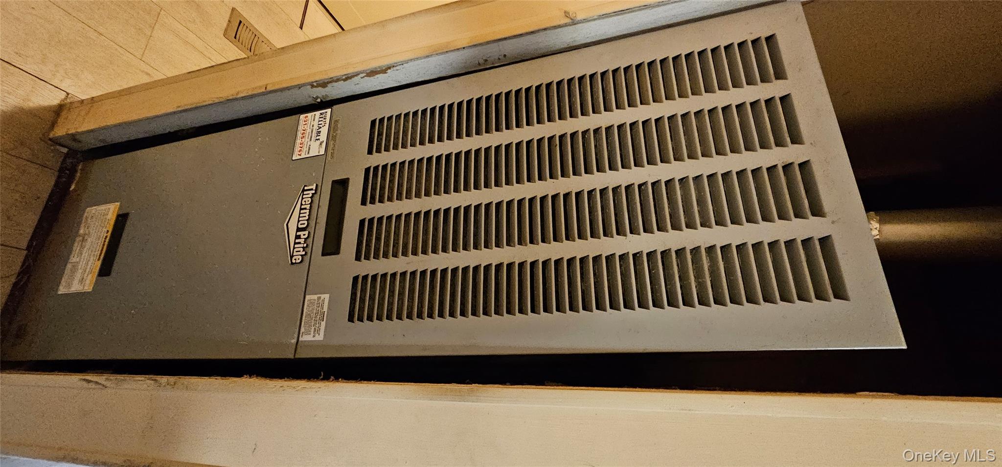 525 Riverleigh Avenue # 206, Riverhead, NY 11901