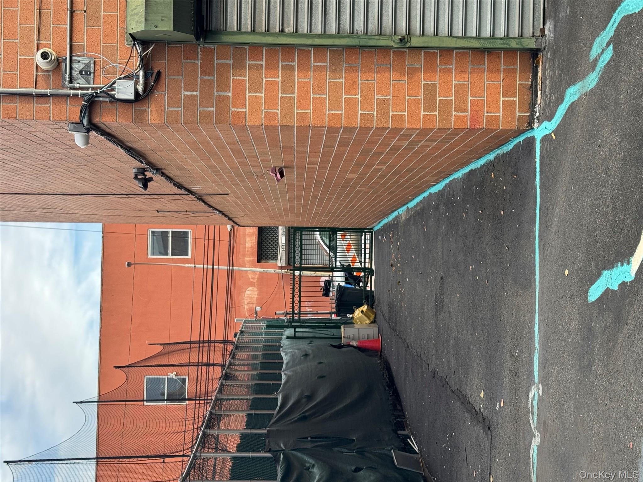 34-26 10 Street, Astoria, NY 11106