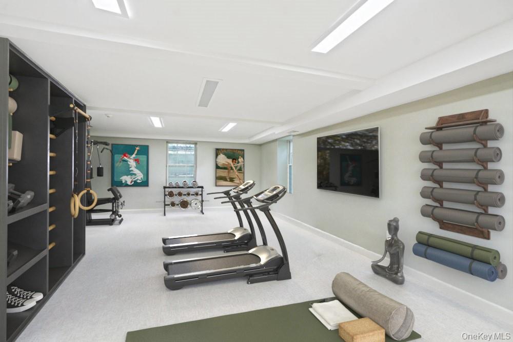 12 Chester Drive, Great Neck, NY 11021