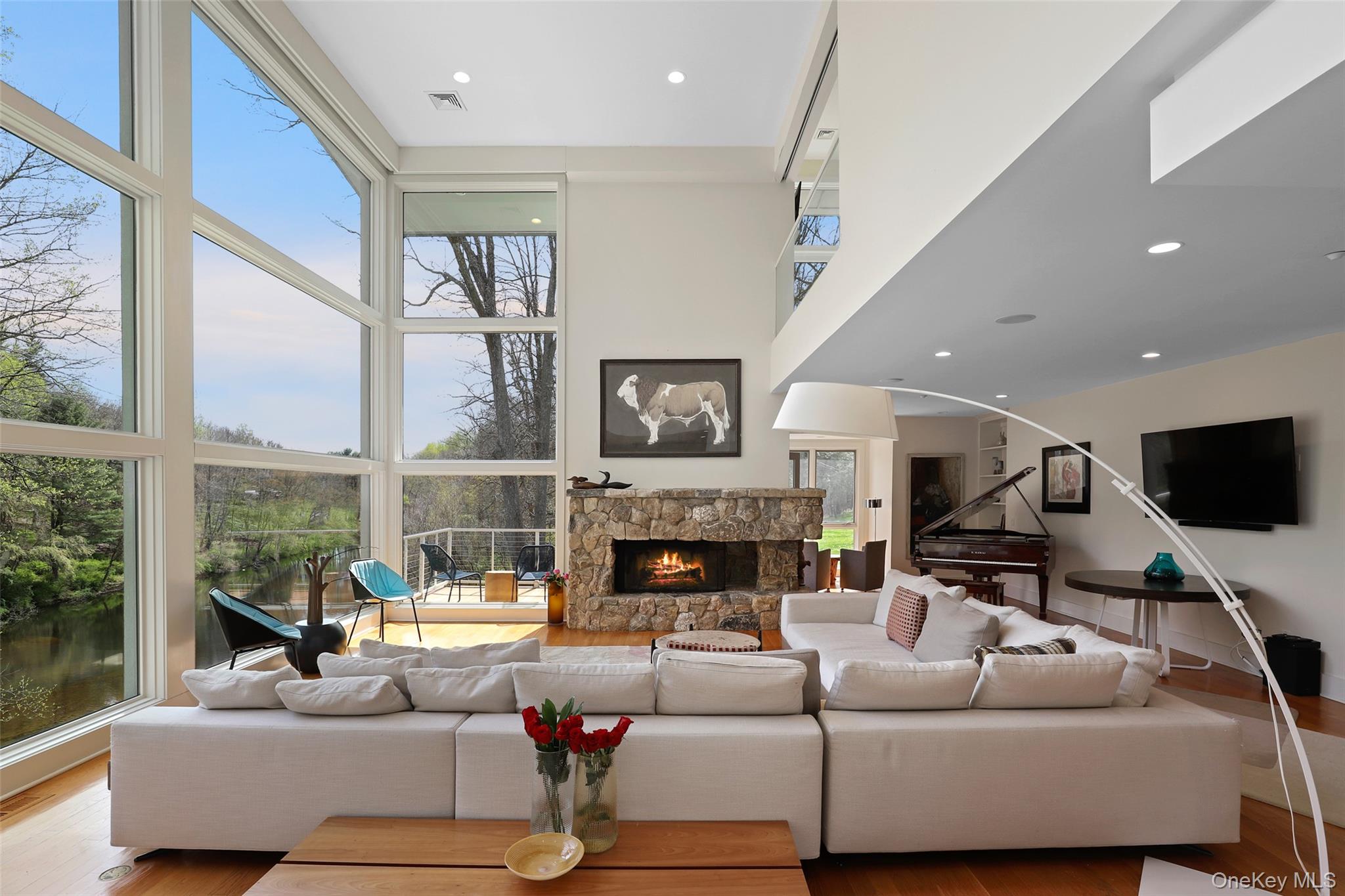 17 Fox Run Road, Pound Ridge, NY 10576