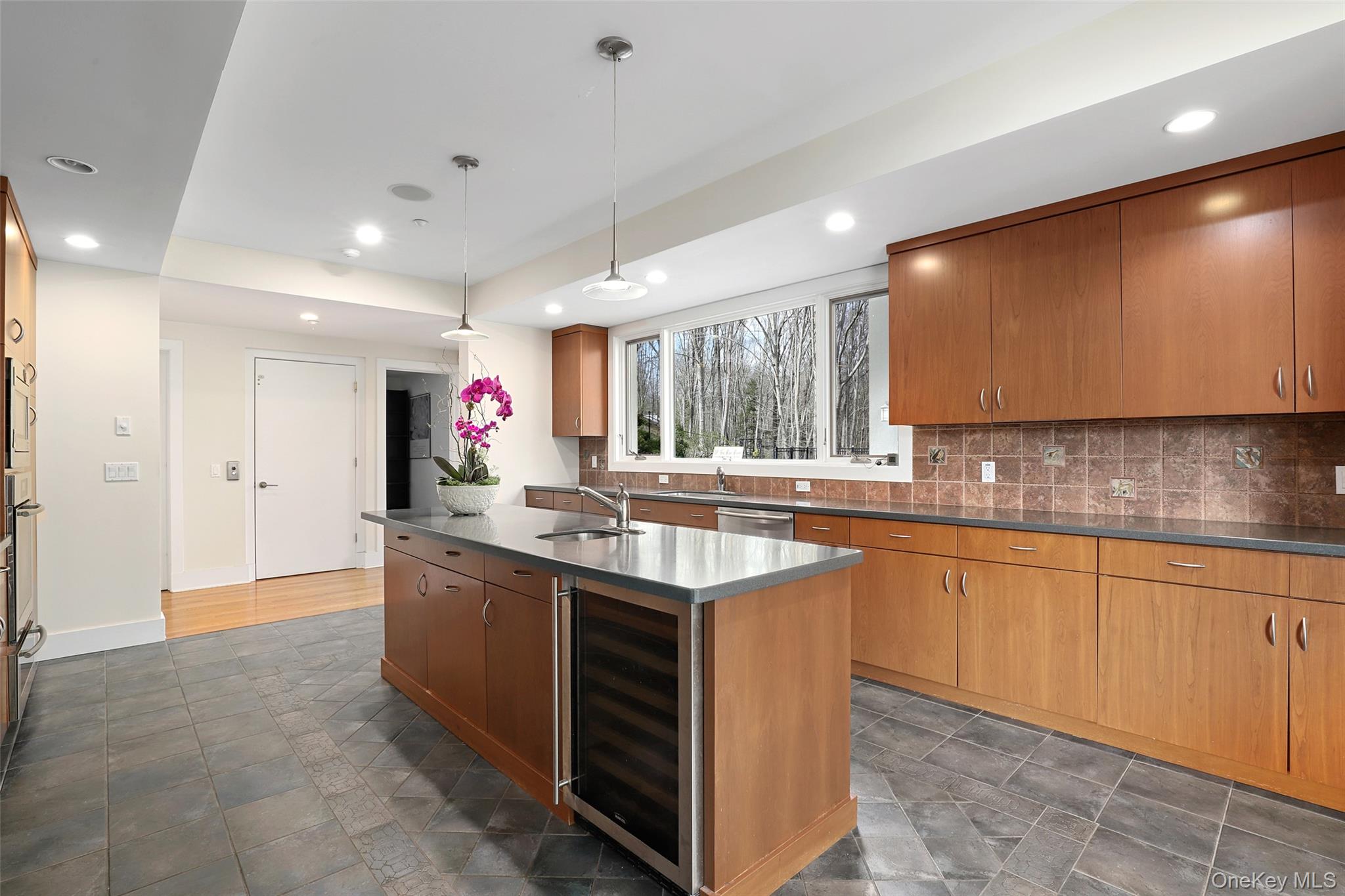 17 Fox Run Road, Pound Ridge, NY 10576