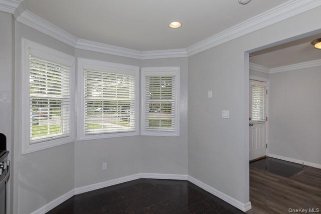 302 Tudor Lane # 302, Middle Island, NY 11953