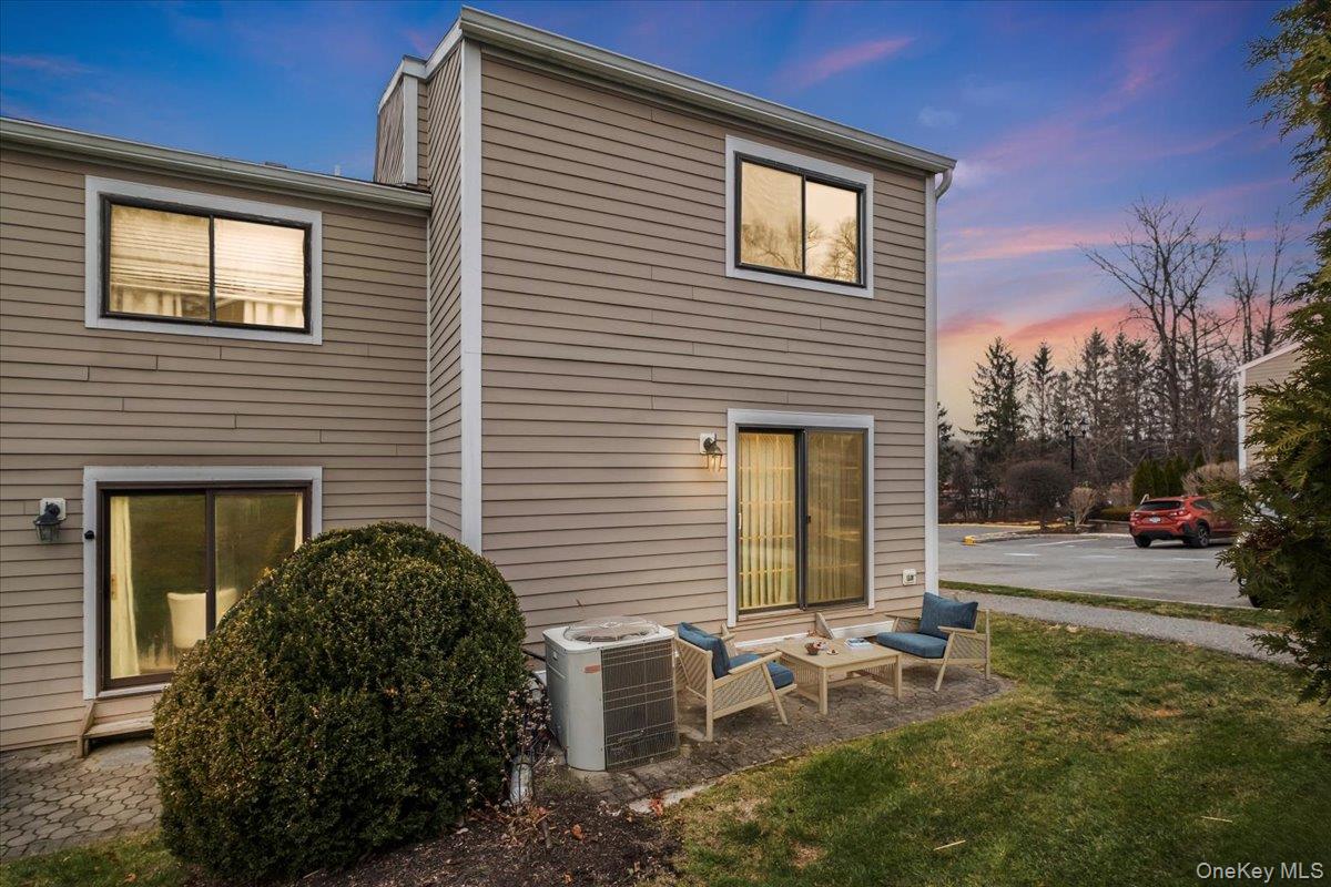 18 Park Drive, Mount Kisco, NY 10549