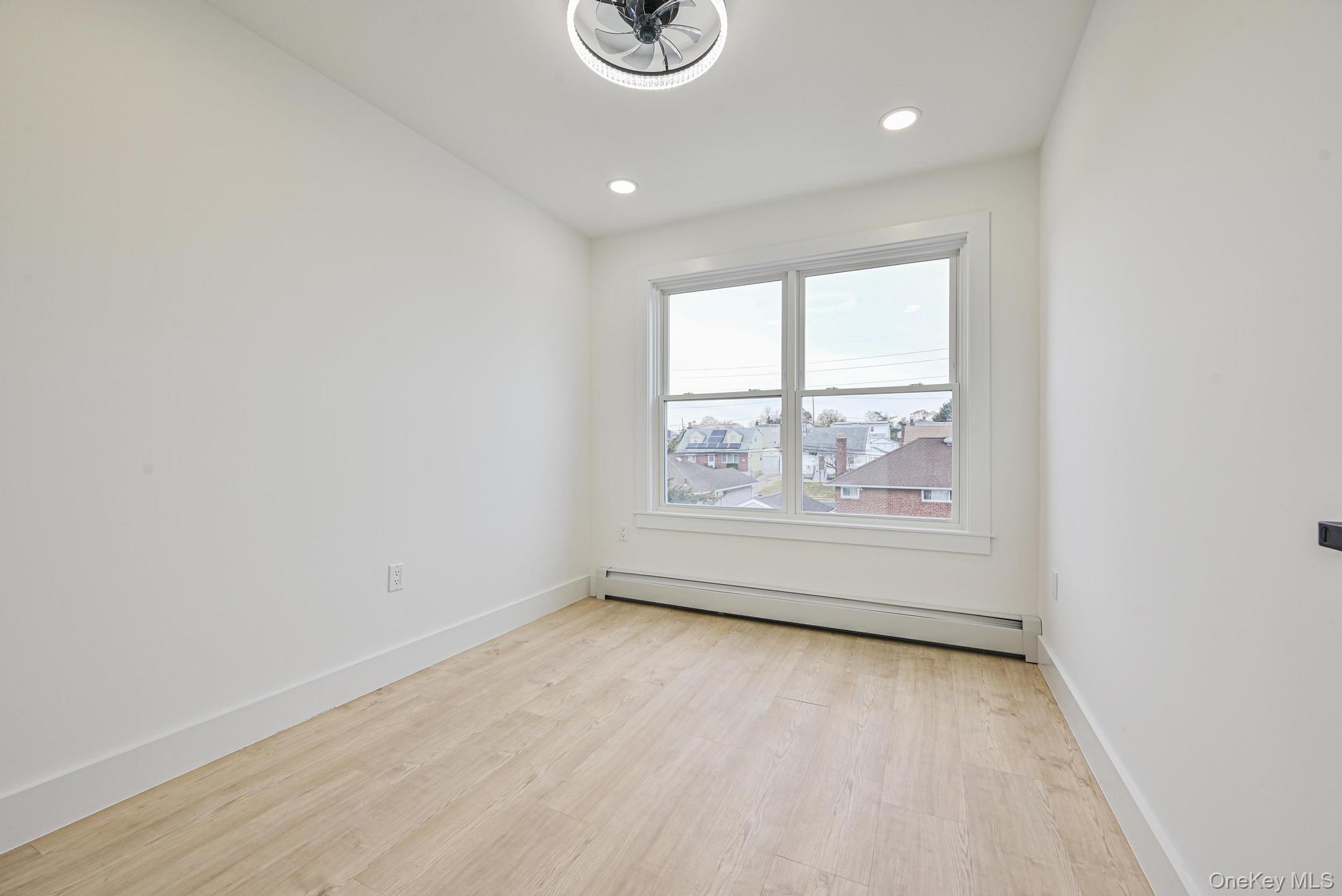 44 Catherine Avenue, Franklin Square, NY 11010