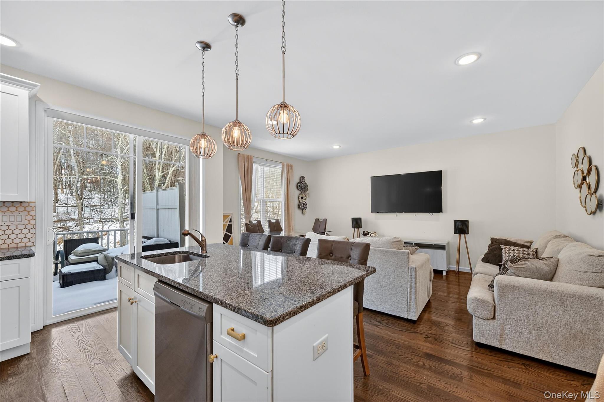 76 Magnolia Park Road, Middletown, NY 10940