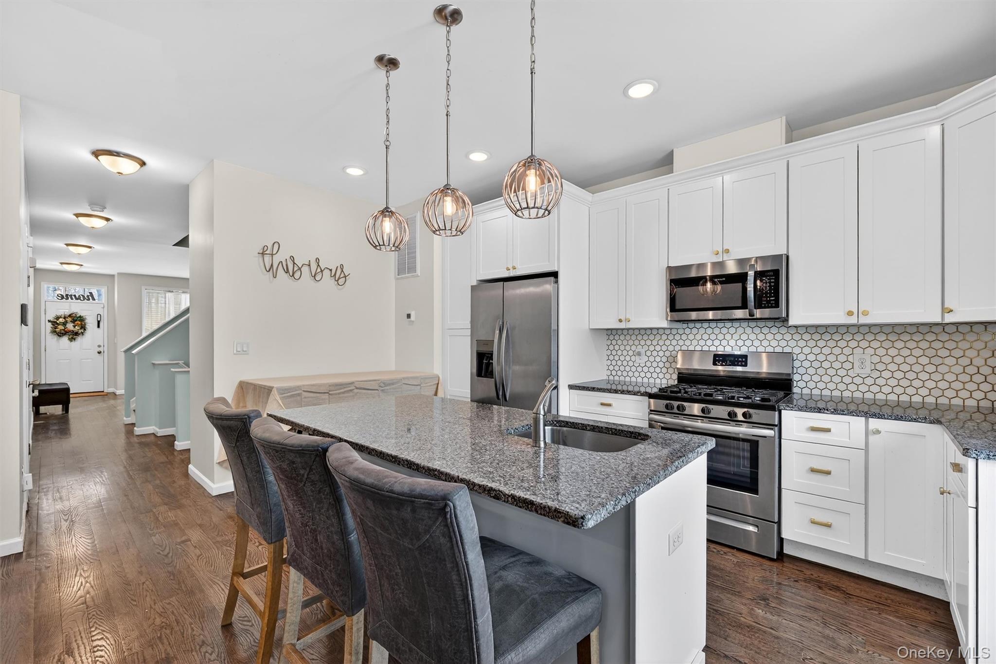 76 Magnolia Park Road, Middletown, NY 10940