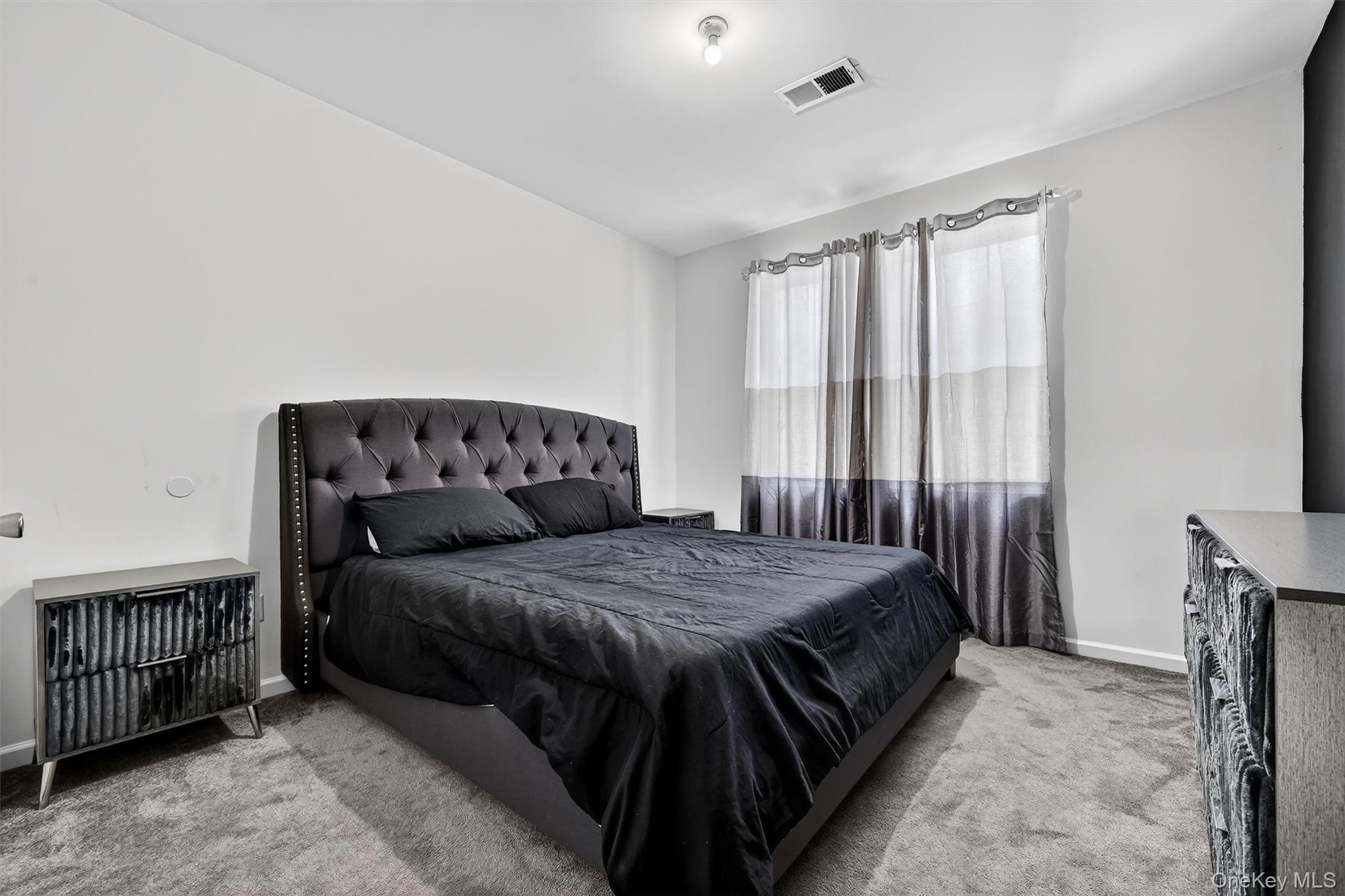 76 Magnolia Park Road, Middletown, NY 10940