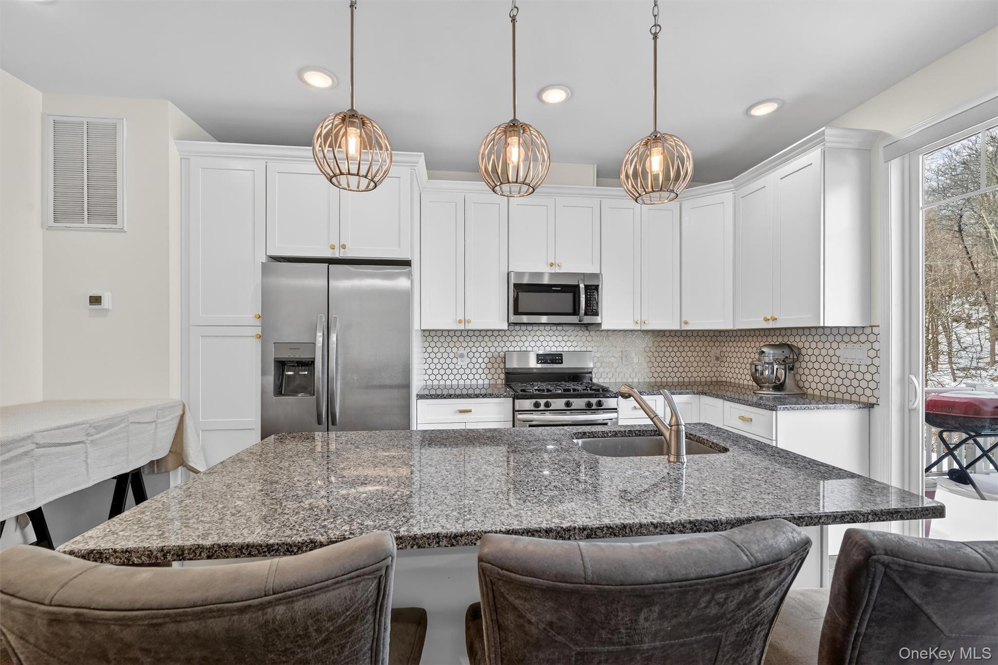 76 Magnolia Park Road, Middletown, NY 10940