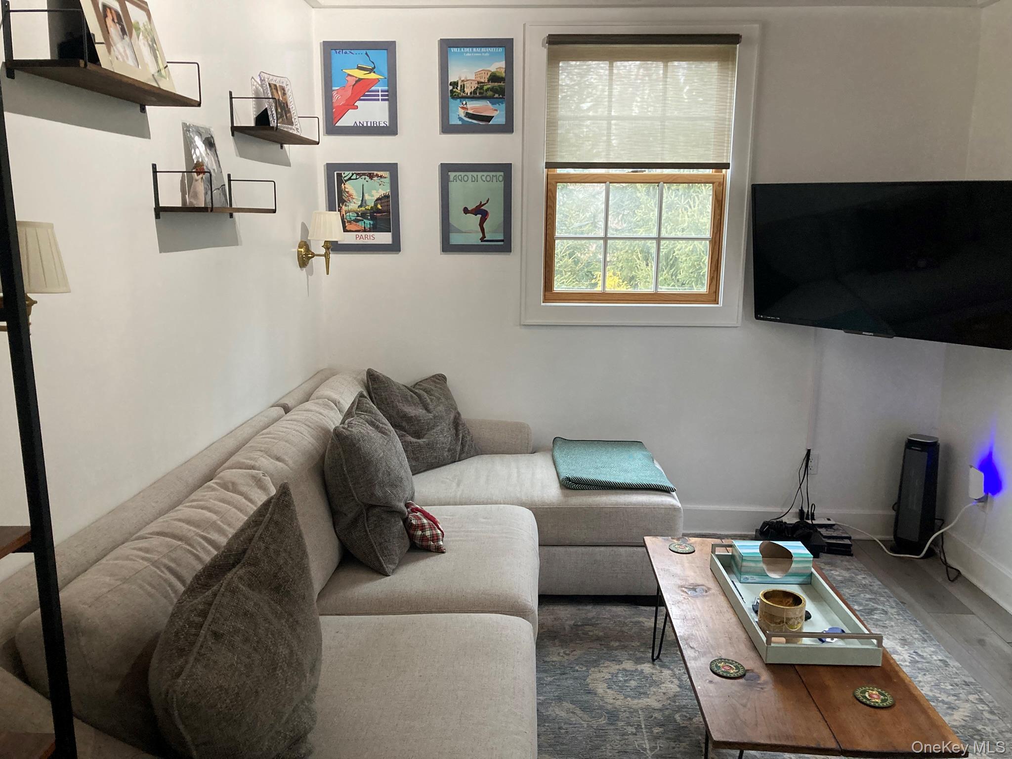 2 Red Ground Road, Old Westbury, NY 11568