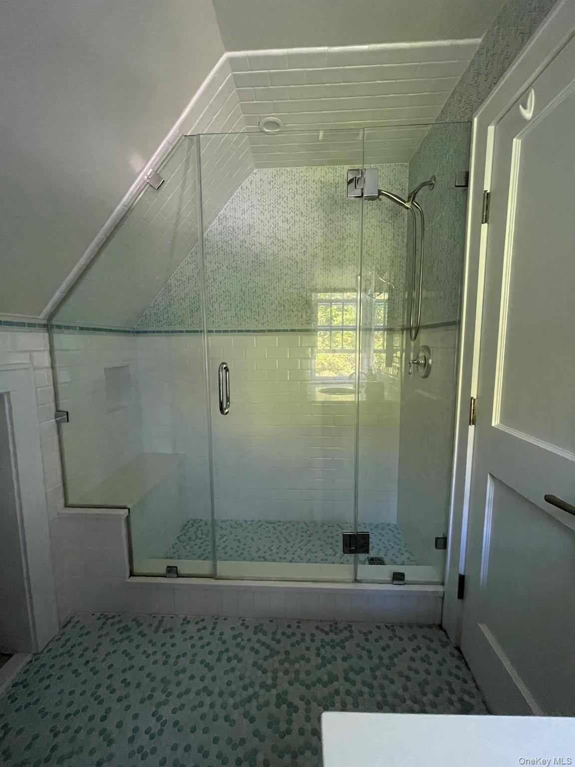 2 Red Ground Road, Old Westbury, NY 11568