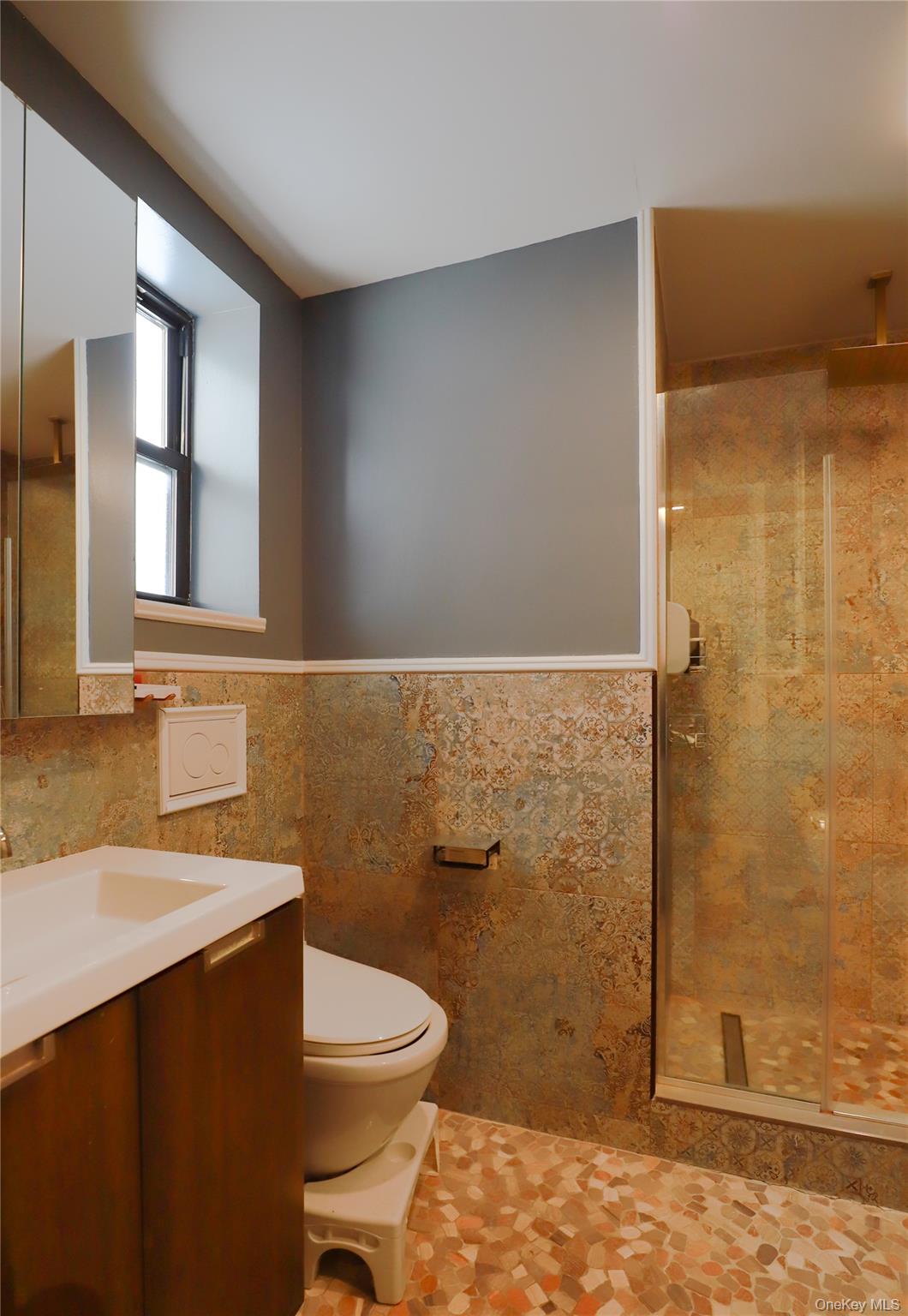 36-20 190TH Street, Flushing, NY 11358